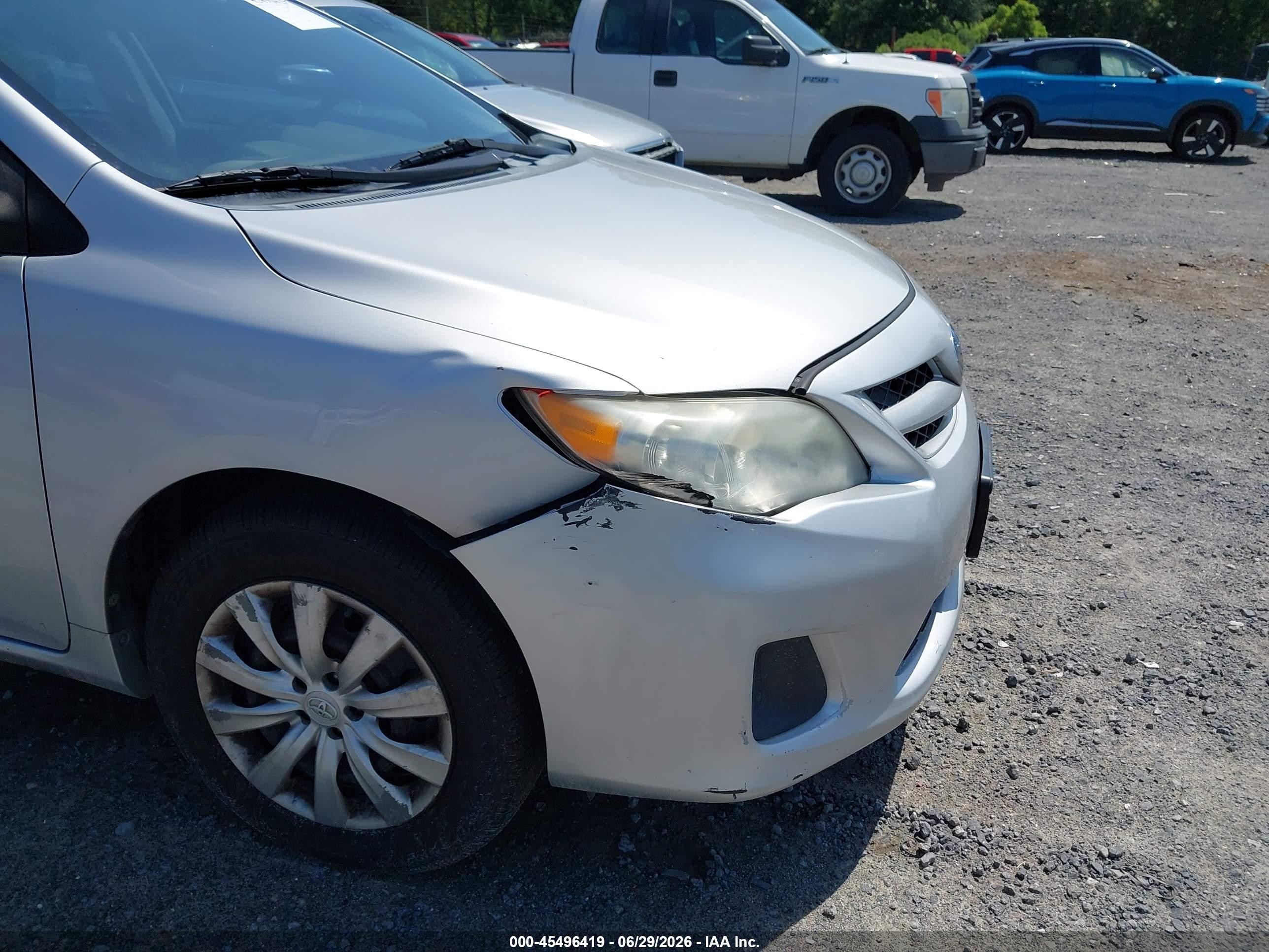 2012 Toyota Corolla Le Silver vin: 2T1BU4EE5CC810338