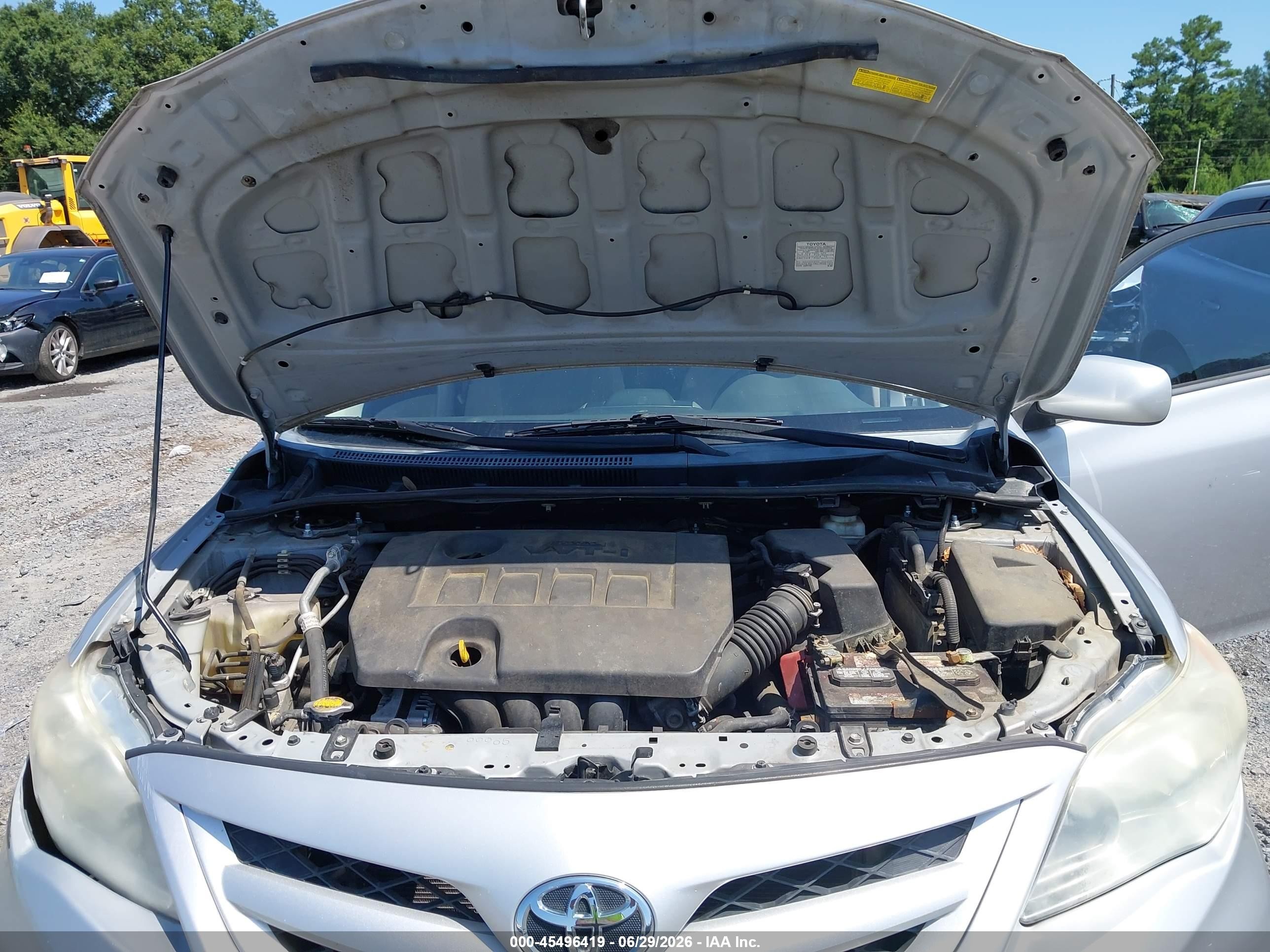 2012 Toyota Corolla Le Silver vin: 2T1BU4EE5CC810338