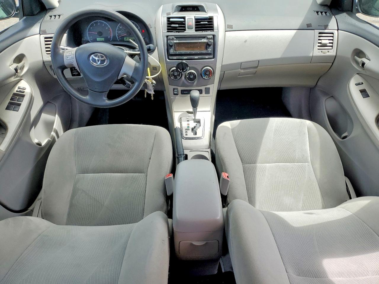 2012 Toyota Corolla L Серебряный vin: 2T1BU4EE5CC817063