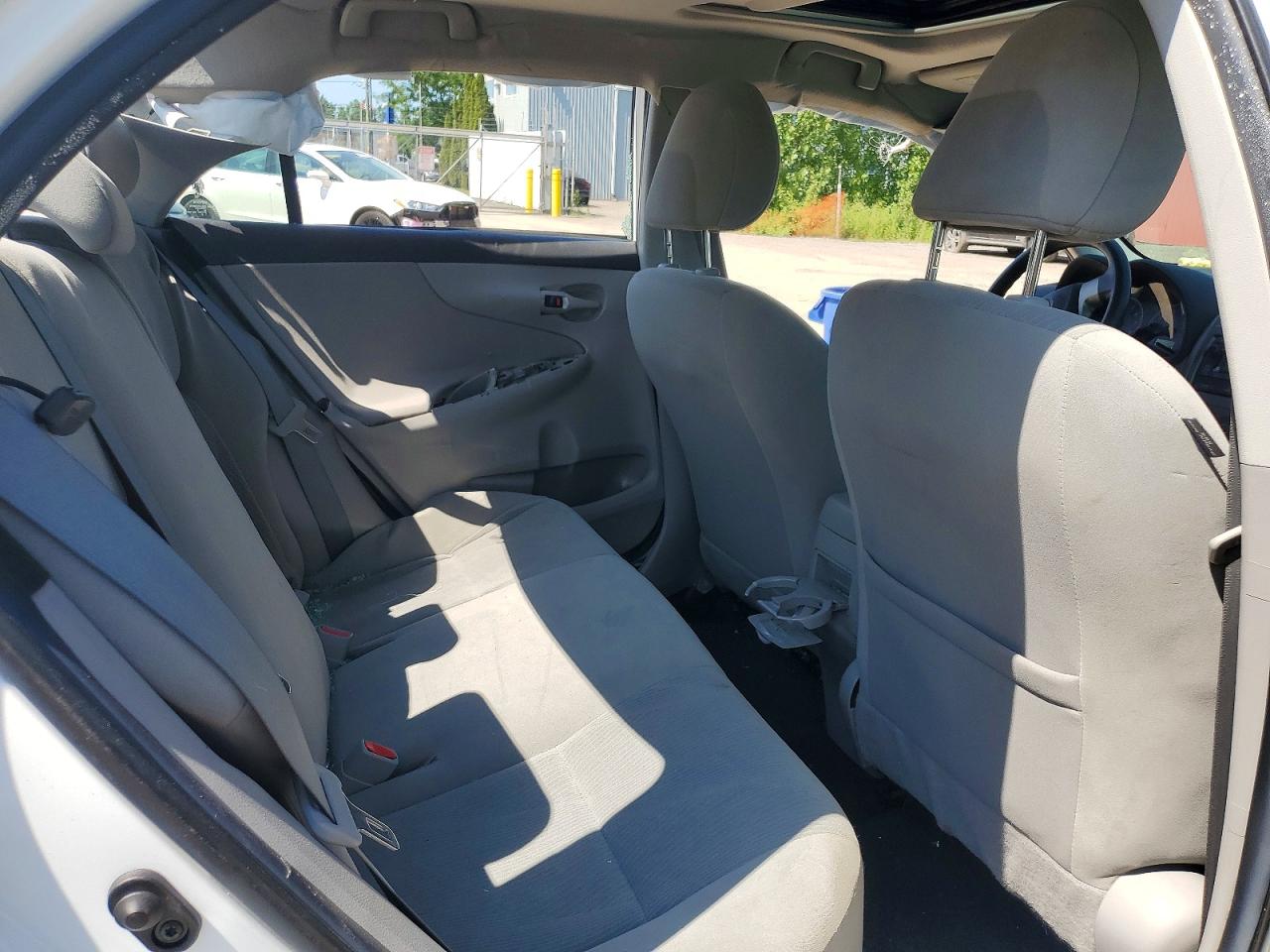 2012 Toyota Corolla L White vin: 2T1BU4EE5CC842951