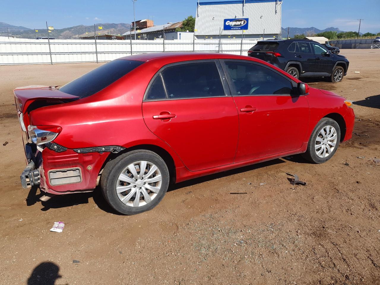 2012 Toyota Corolla Le Red vin: 2T1BU4EE5CC843338