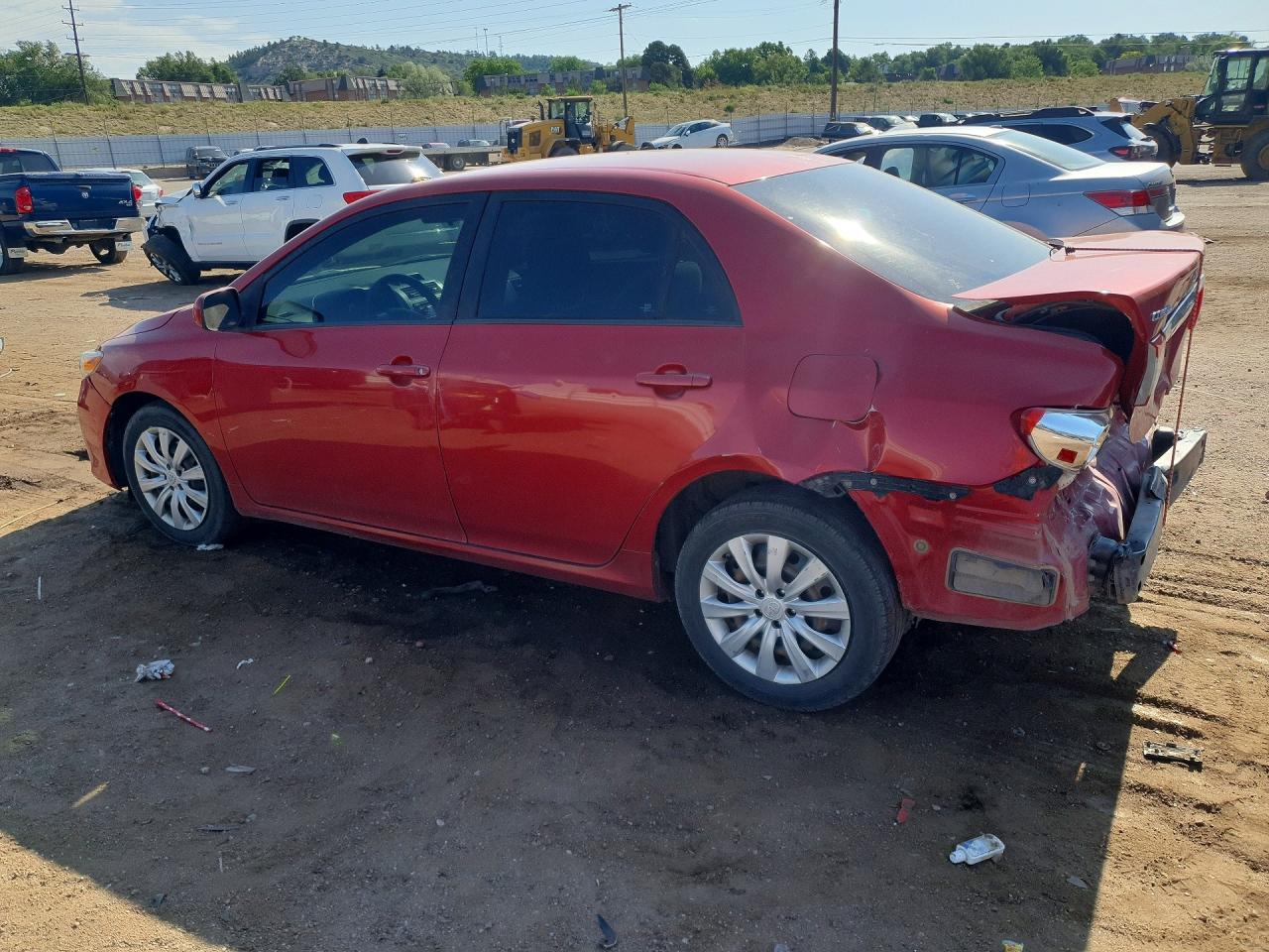 2012 Toyota Corolla Le Red vin: 2T1BU4EE5CC843338