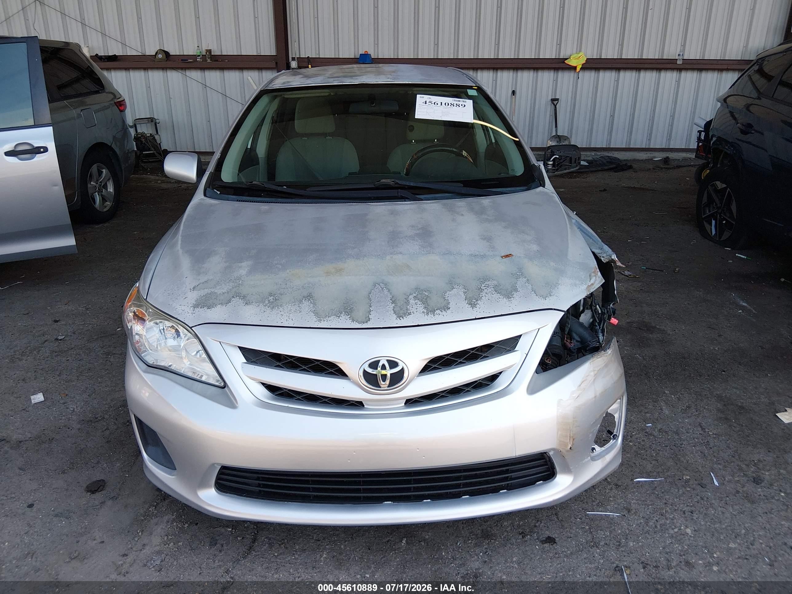 2012 Toyota Corolla Le Silver vin: 2T1BU4EE5CC861841