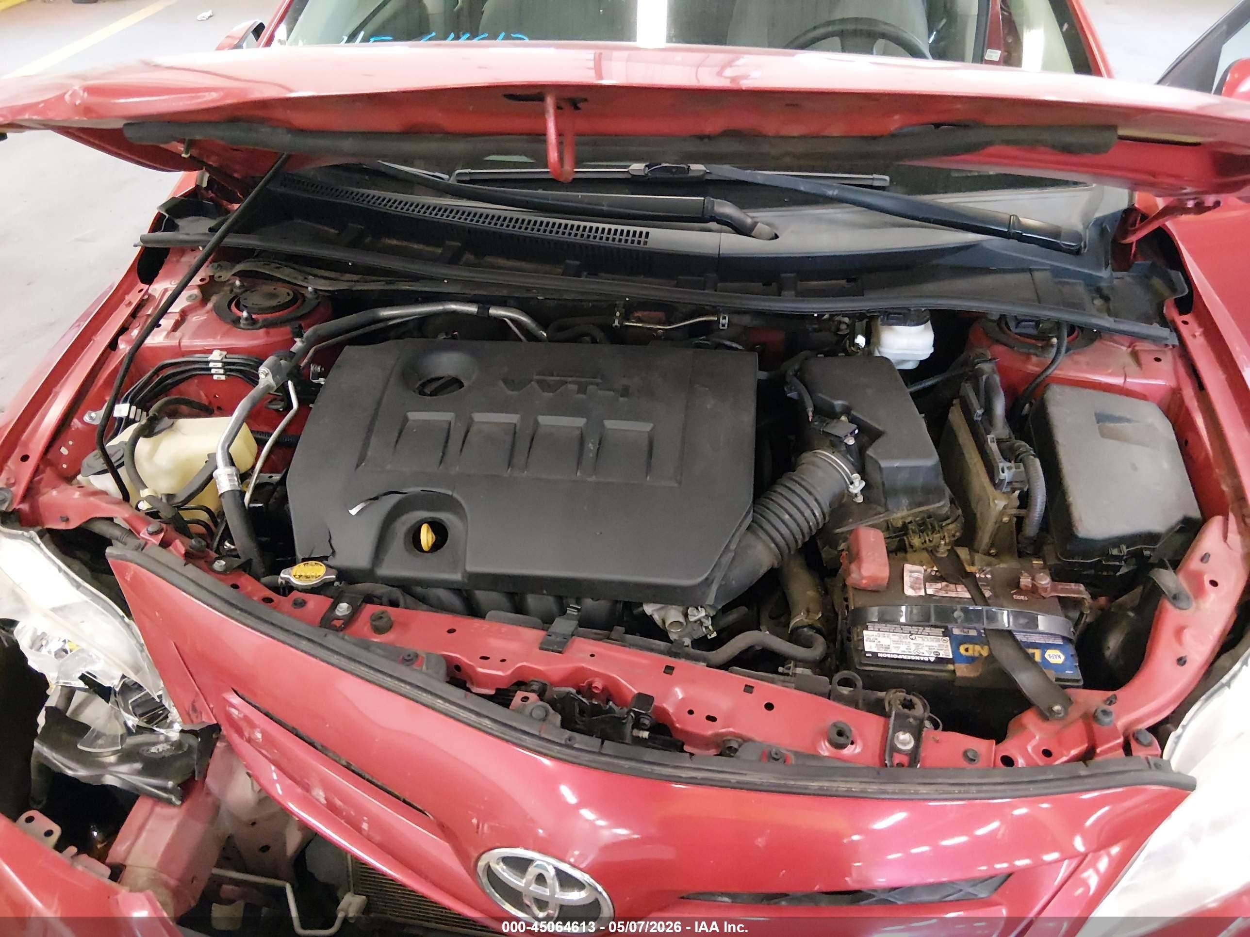 2012 Toyota Corolla Le Red vin: 2T1BU4EE5CC863041