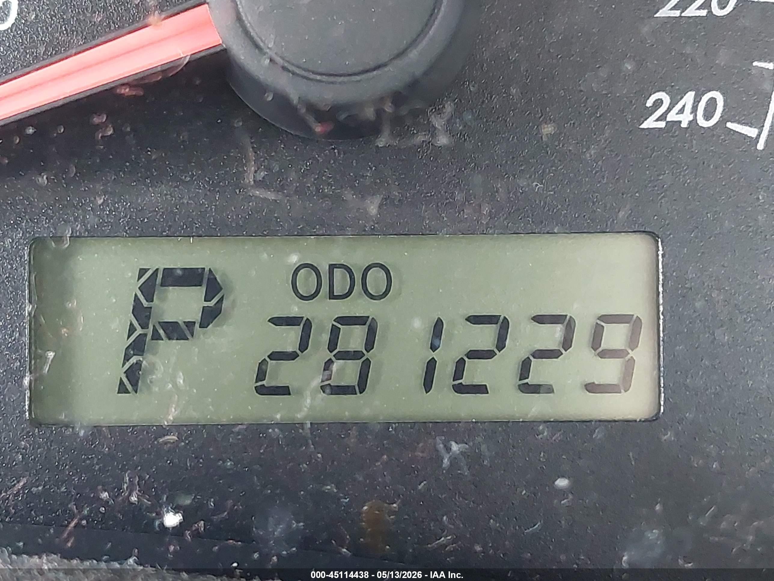 2012 Toyota Corolla Le Red vin: 2T1BU4EE5CC888697