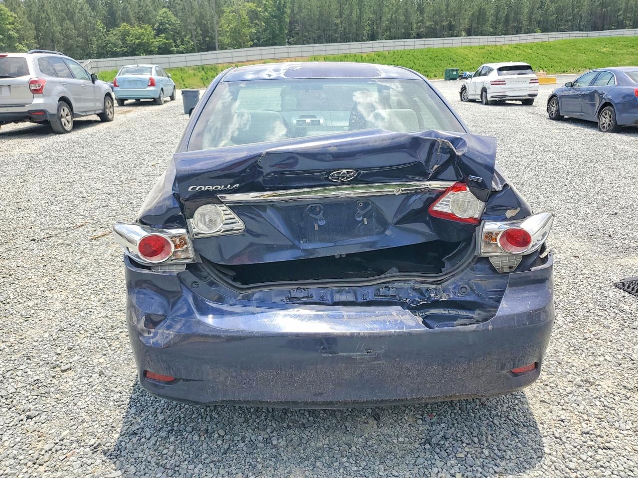 2012 Toyota Corolla Le Blue vin: 2T1BU4EE5CC912951