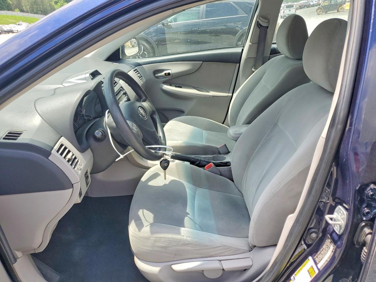 2012 Toyota Corolla Le Blue vin: 2T1BU4EE5CC912951