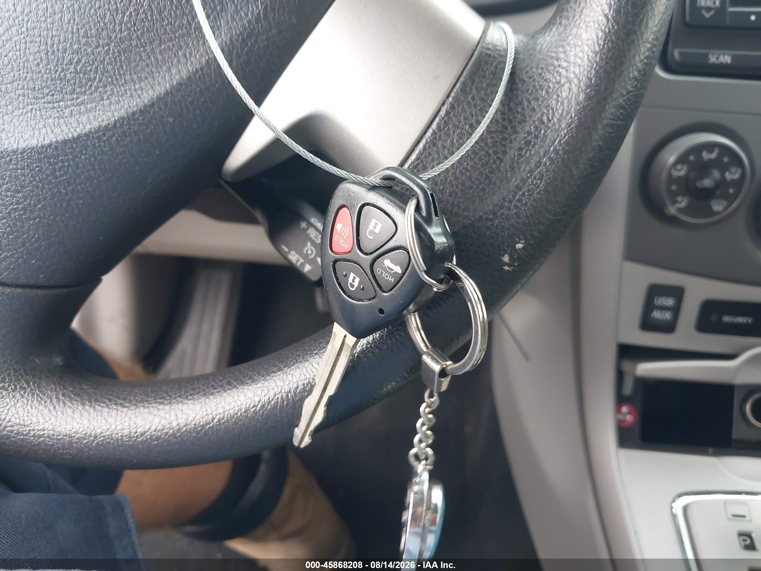 2012 Toyota Corolla Le Blue vin: 2T1BU4EE5CC916868