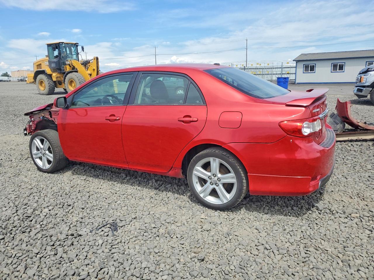 2013 Toyota Corolla S Red vin: 2T1BU4EE5DC002377