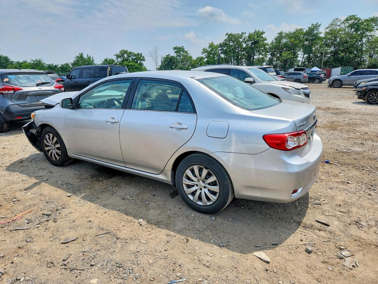 2013 Toyota Corolla Le Silver vin: 2T1BU4EE5DC022497