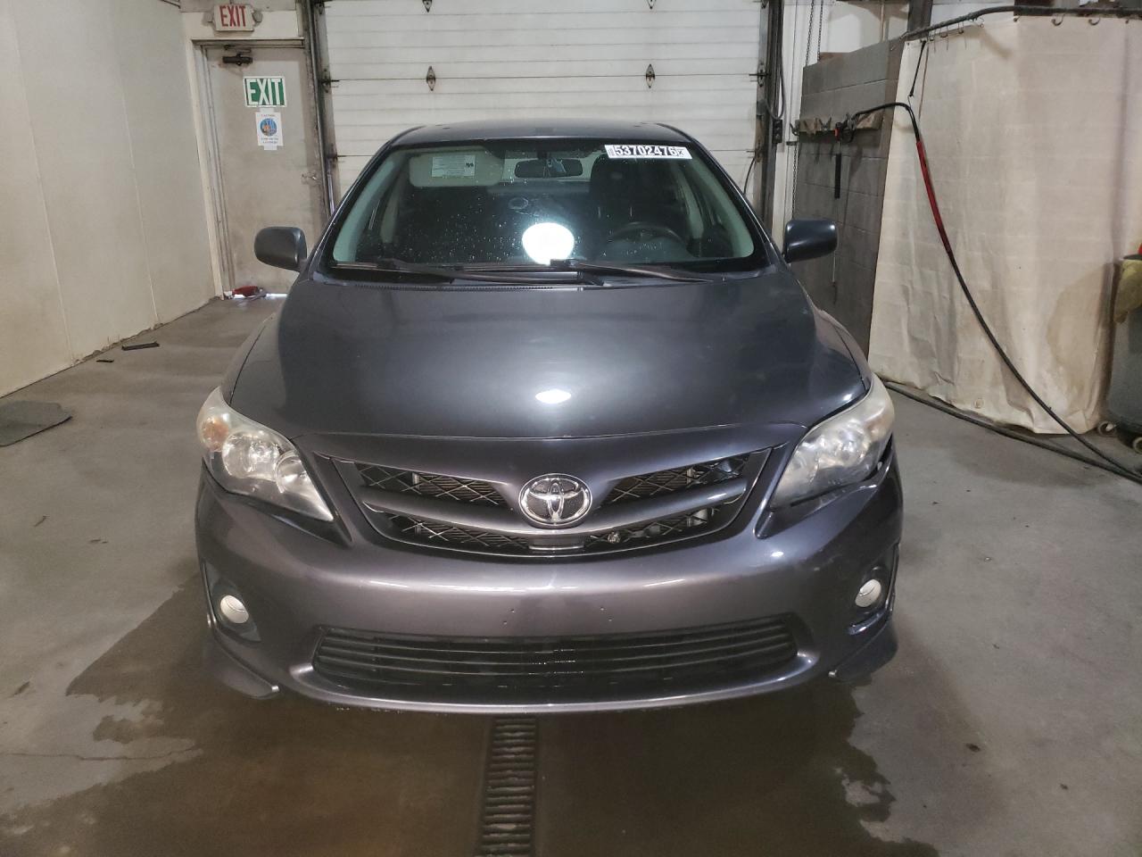 2013 Toyota Corolla S Gray vin: 2T1BU4EE5DC025108 Damage: Hood, Chipped, 4