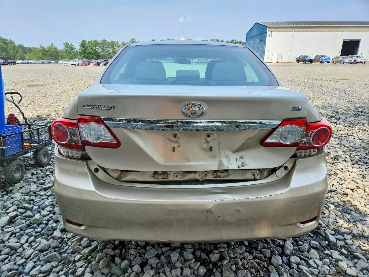 2013 Toyota Corolla Le Tan vin: 2T1BU4EE5DC026551