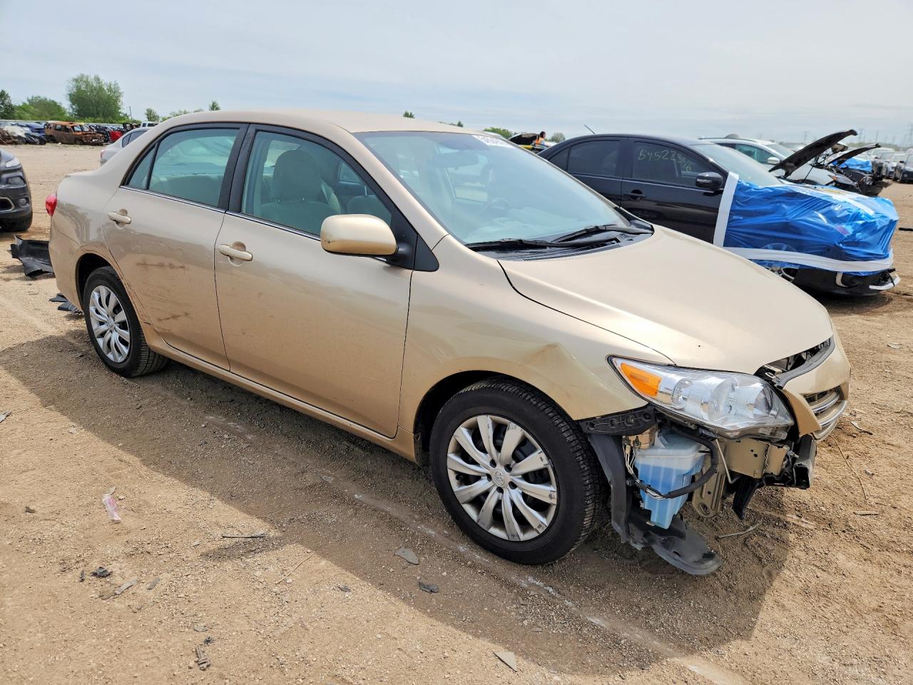 2013 Toyota Corolla Le Tan vin: 2T1BU4EE5DC045617