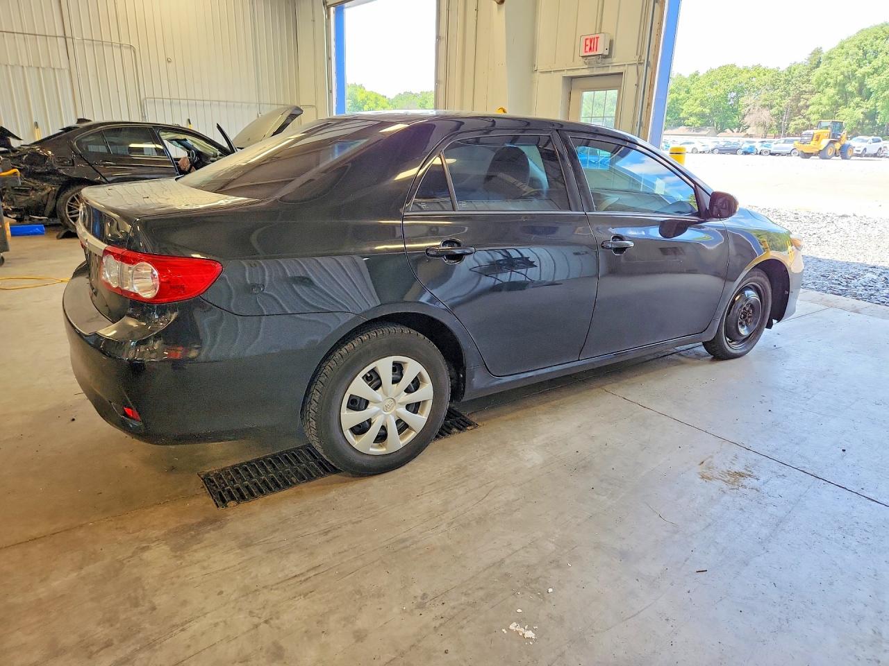 2013 Toyota Corolla L Black vin: 2T1BU4EE5DC047934