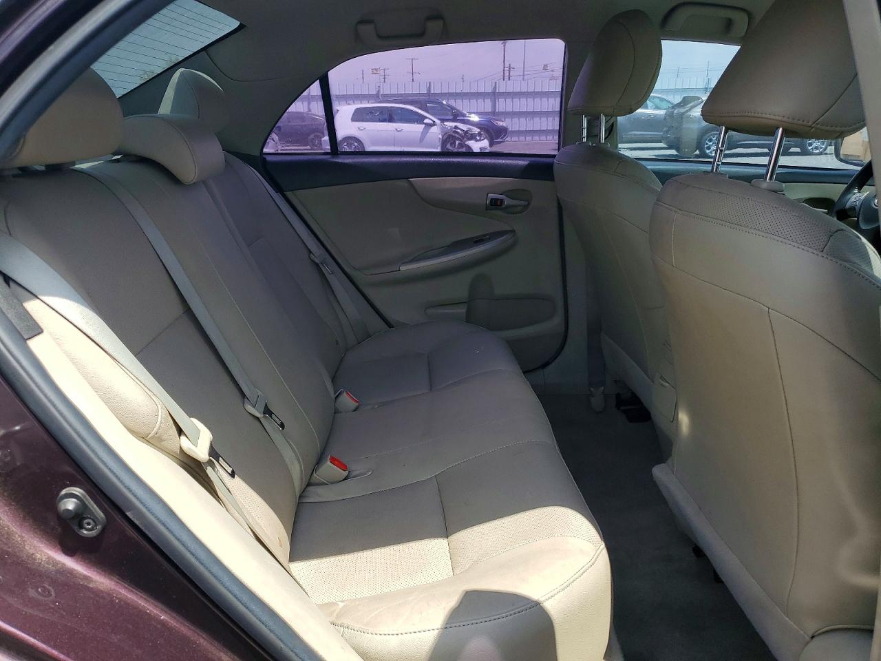 2013 Toyota Corolla Le Special Edition Purple vin: 2T1BU4EE5DC070050
