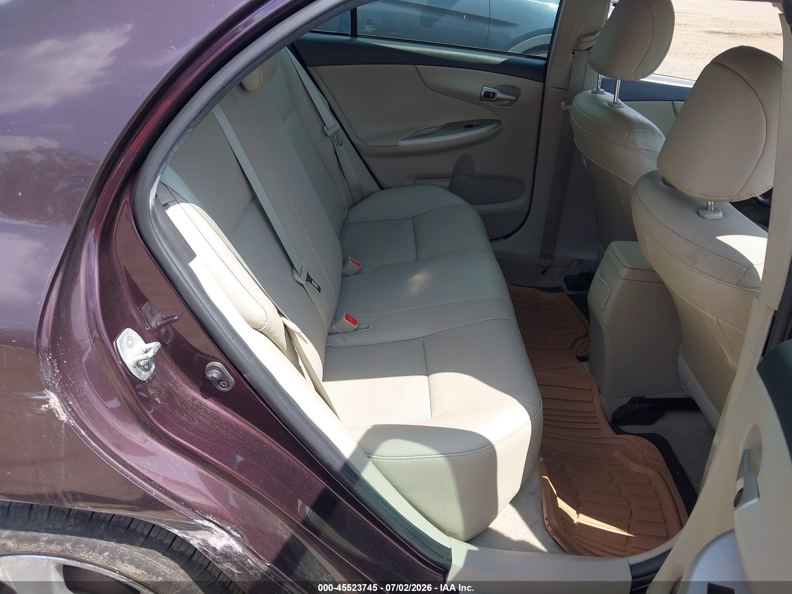 2013 Toyota Corolla Le Special Edition Purple vin: 2T1BU4EE5DC070467