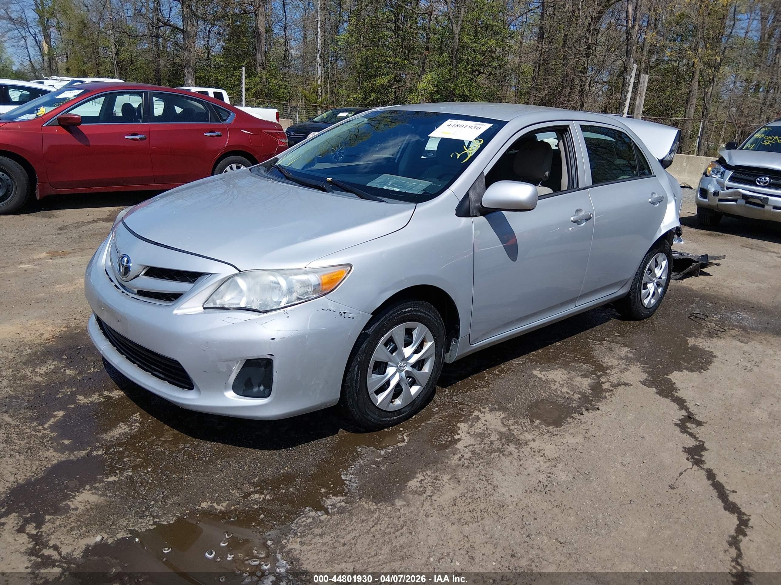 2013 Toyota Corolla L Silver vin: 2T1BU4EE5DC072963