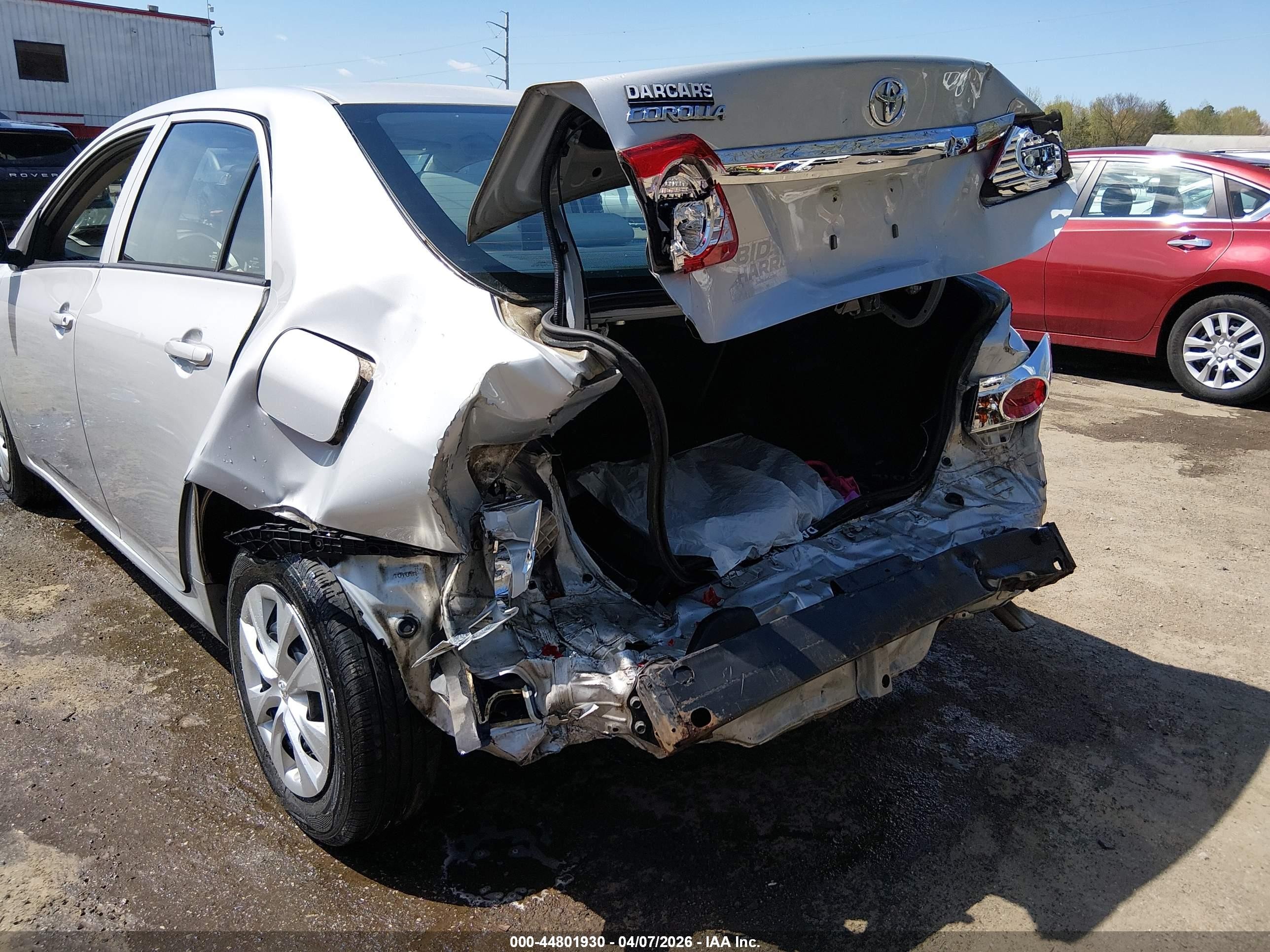 2013 Toyota Corolla L Silver vin: 2T1BU4EE5DC072963