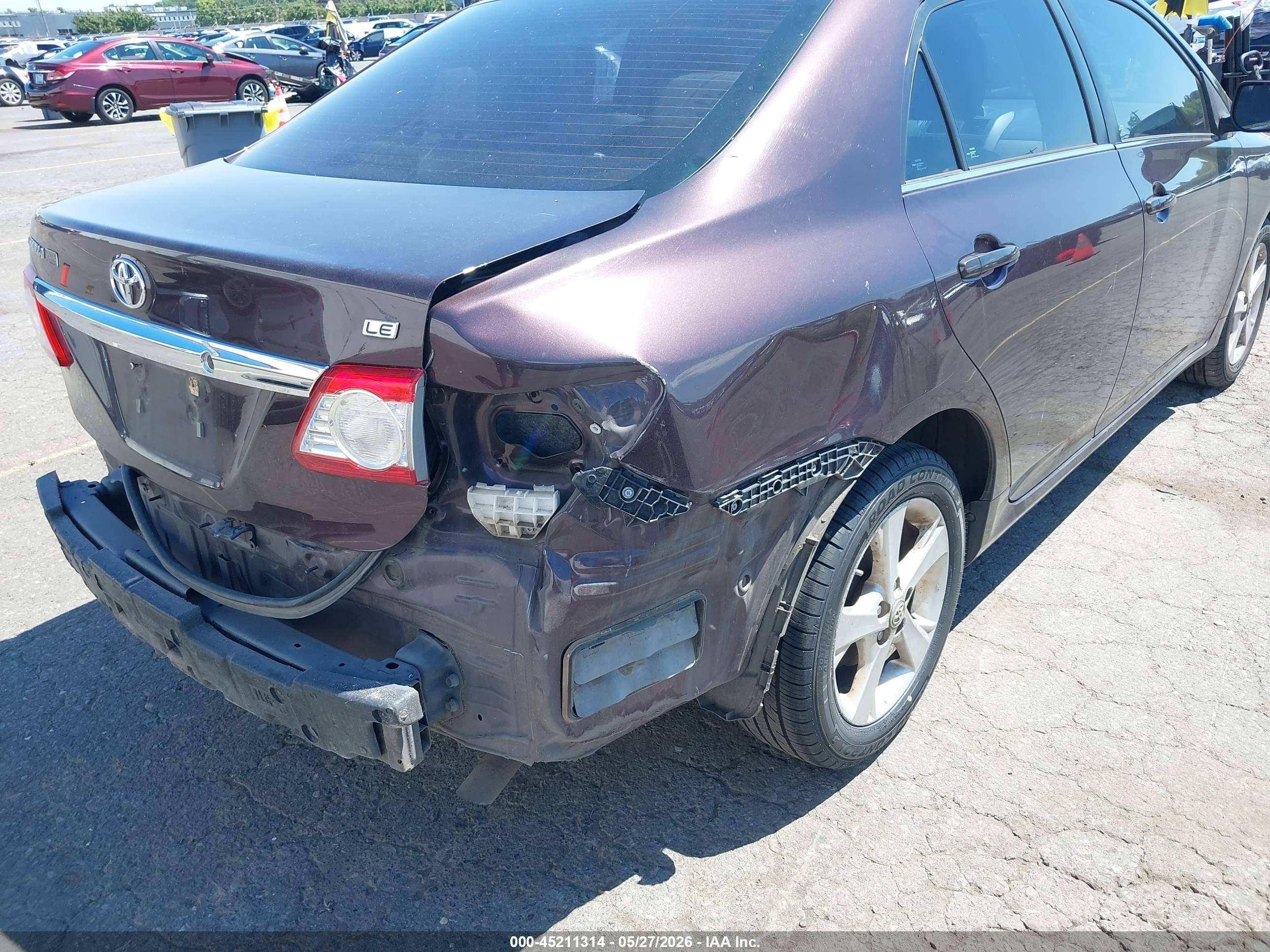 2013 Toyota Corolla Le Special Edition Purple vin: 2T1BU4EE5DC080853
