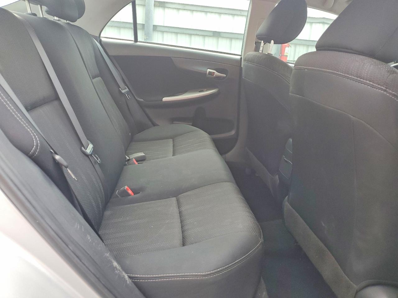 2013 Toyota Corolla S Silver vin: 2T1BU4EE5DC089326