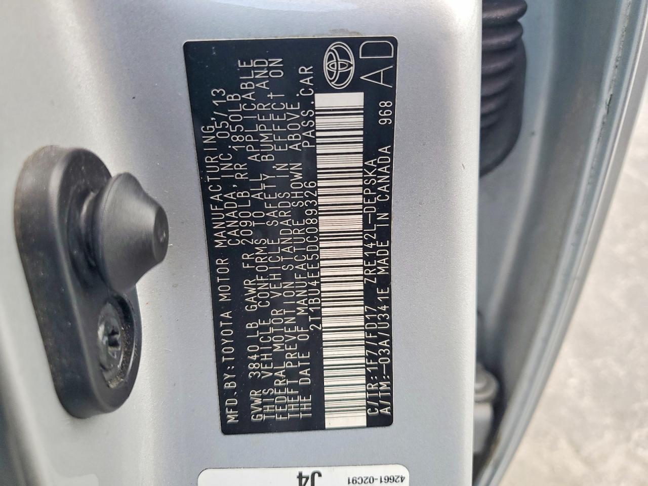 2013 Toyota Corolla S Silver vin: 2T1BU4EE5DC089326