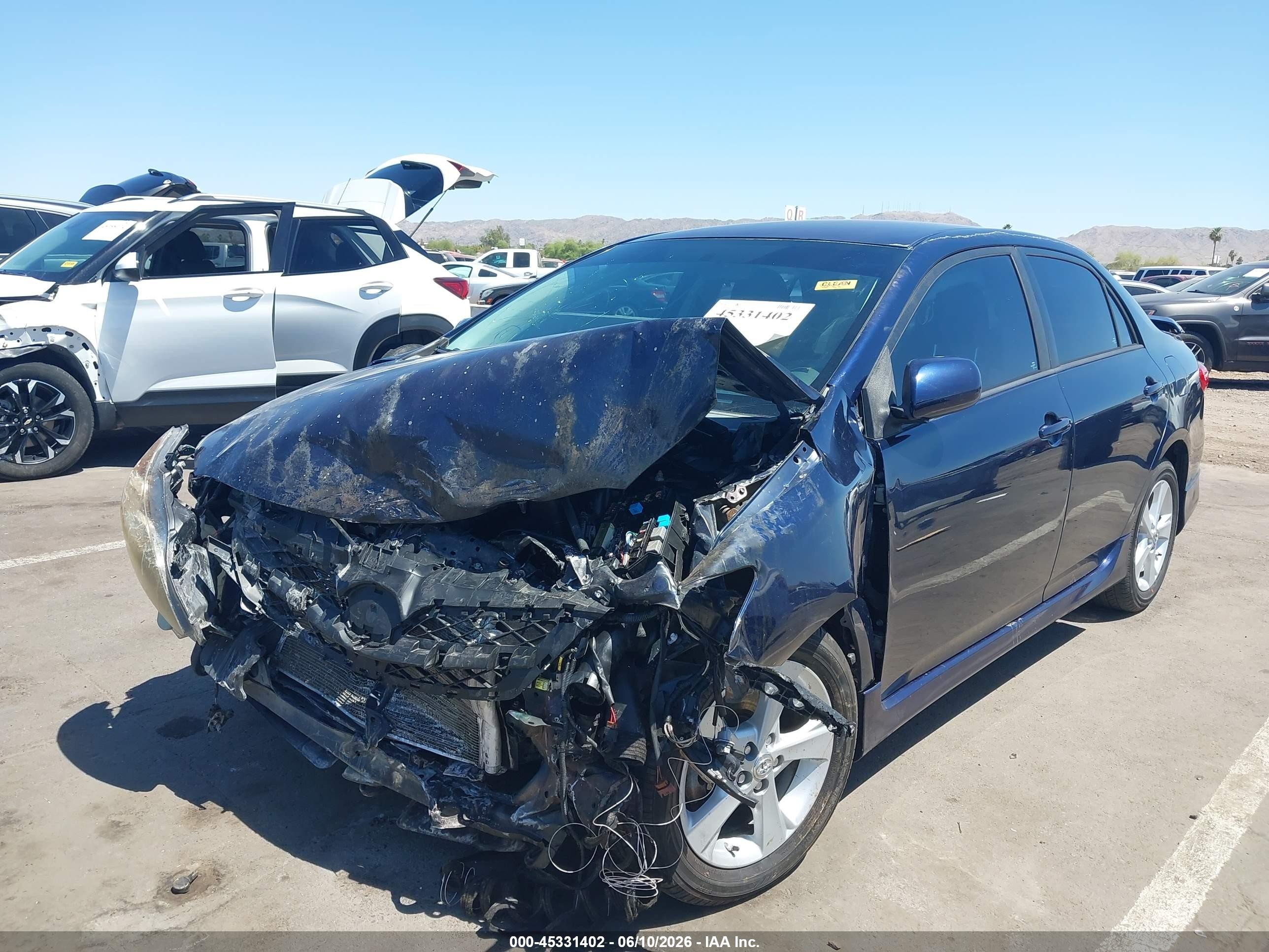 2013 Toyota Corolla S Dark Blue vin: 2T1BU4EE5DC090248
