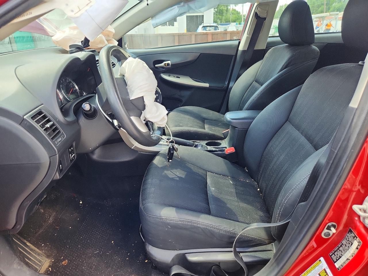 2013 Toyota Corolla S Red vin: 2T1BU4EE5DC113821