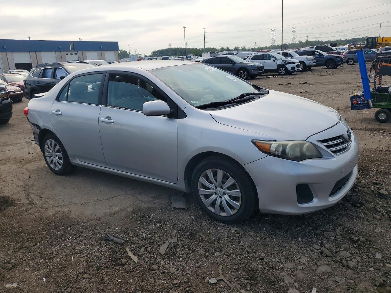 2013 Toyota Corolla Le Серебряный vin: 2T1BU4EE5DC919058