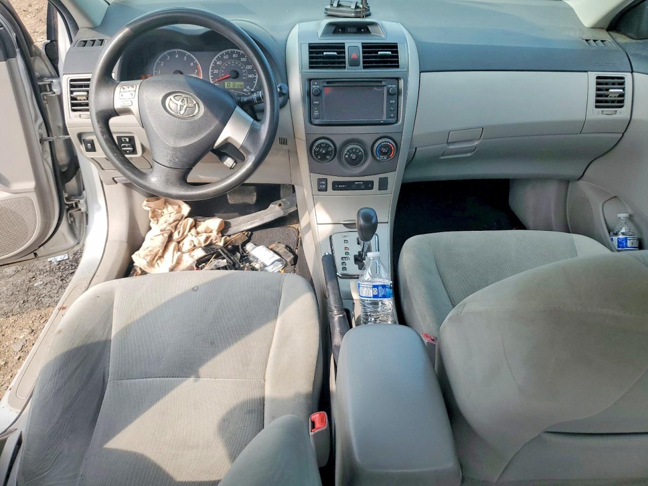 2013 Toyota Corolla Le Серебряный vin: 2T1BU4EE5DC919058
