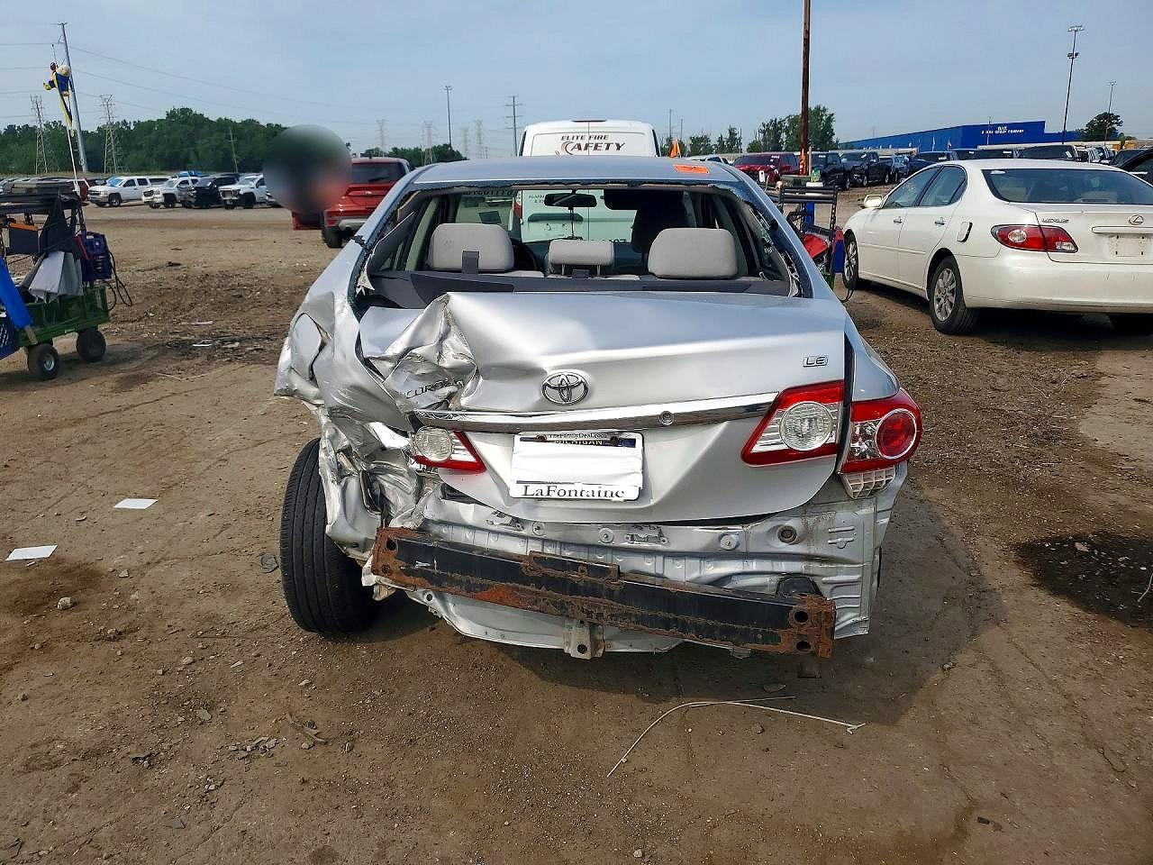 2013 Toyota Corolla Le Серебряный vin: 2T1BU4EE5DC919058