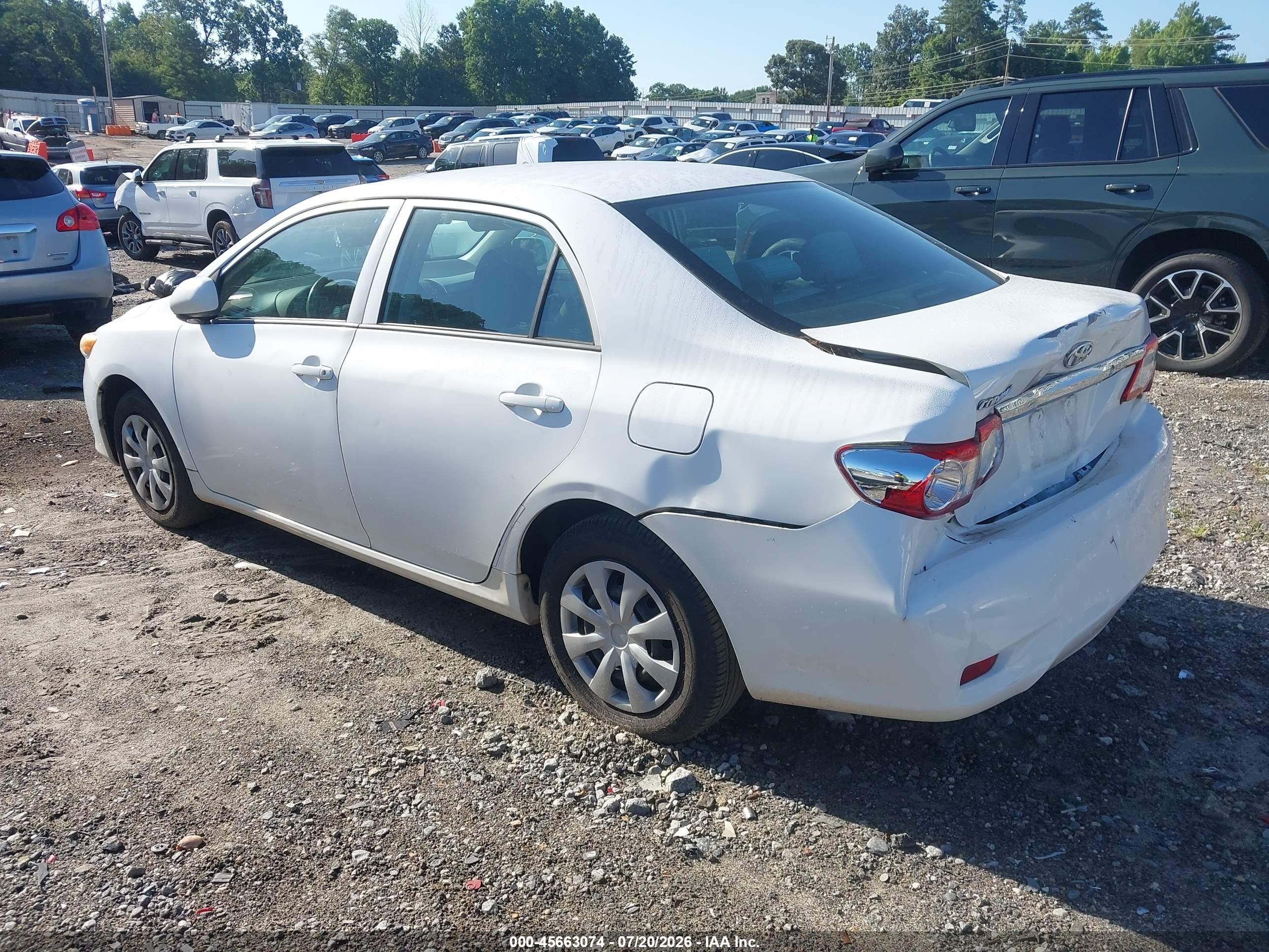 2013 Toyota Corolla L Белый vin: 2T1BU4EE5DC943179