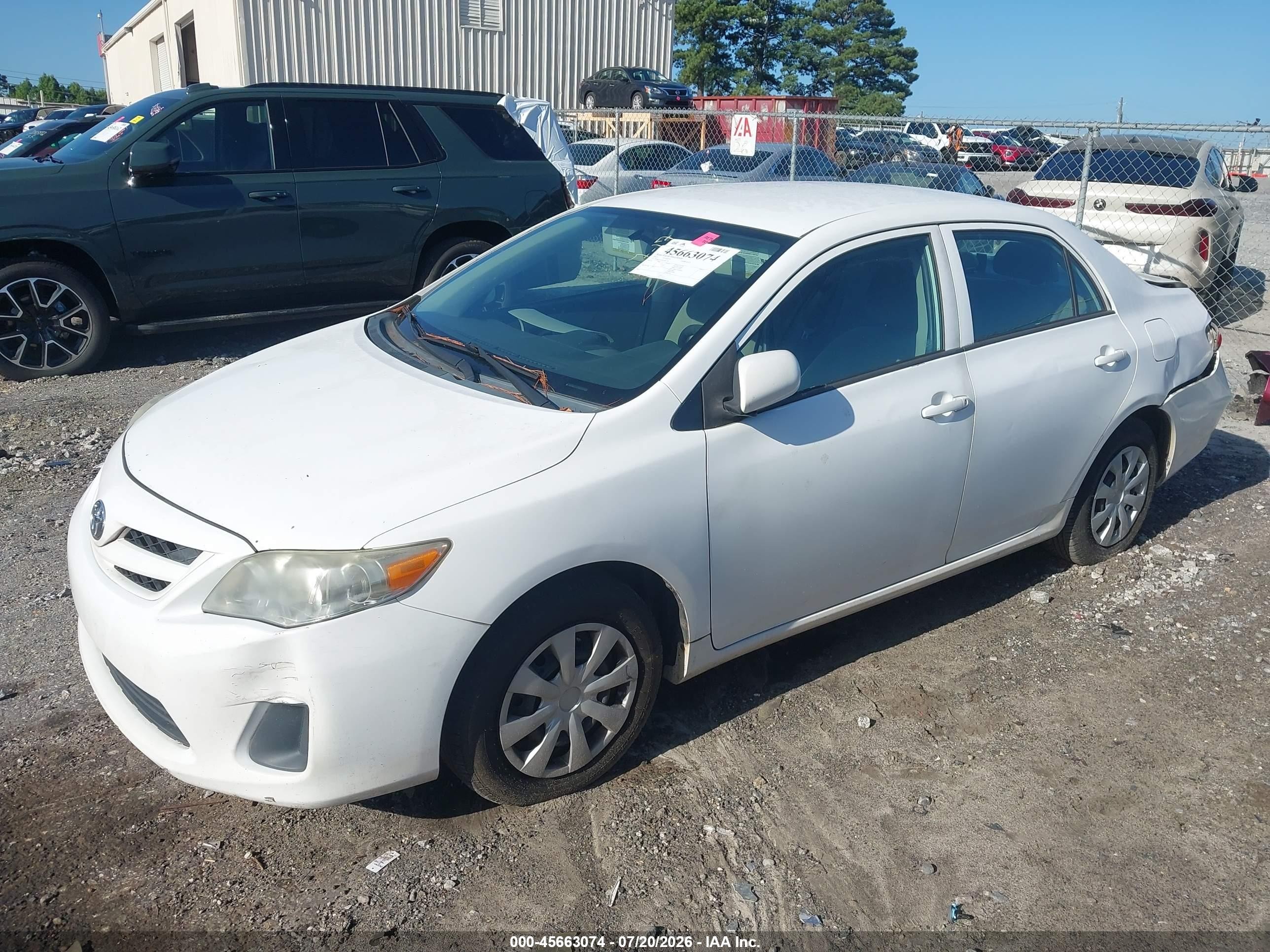 2013 Toyota Corolla L Белый vin: 2T1BU4EE5DC943179