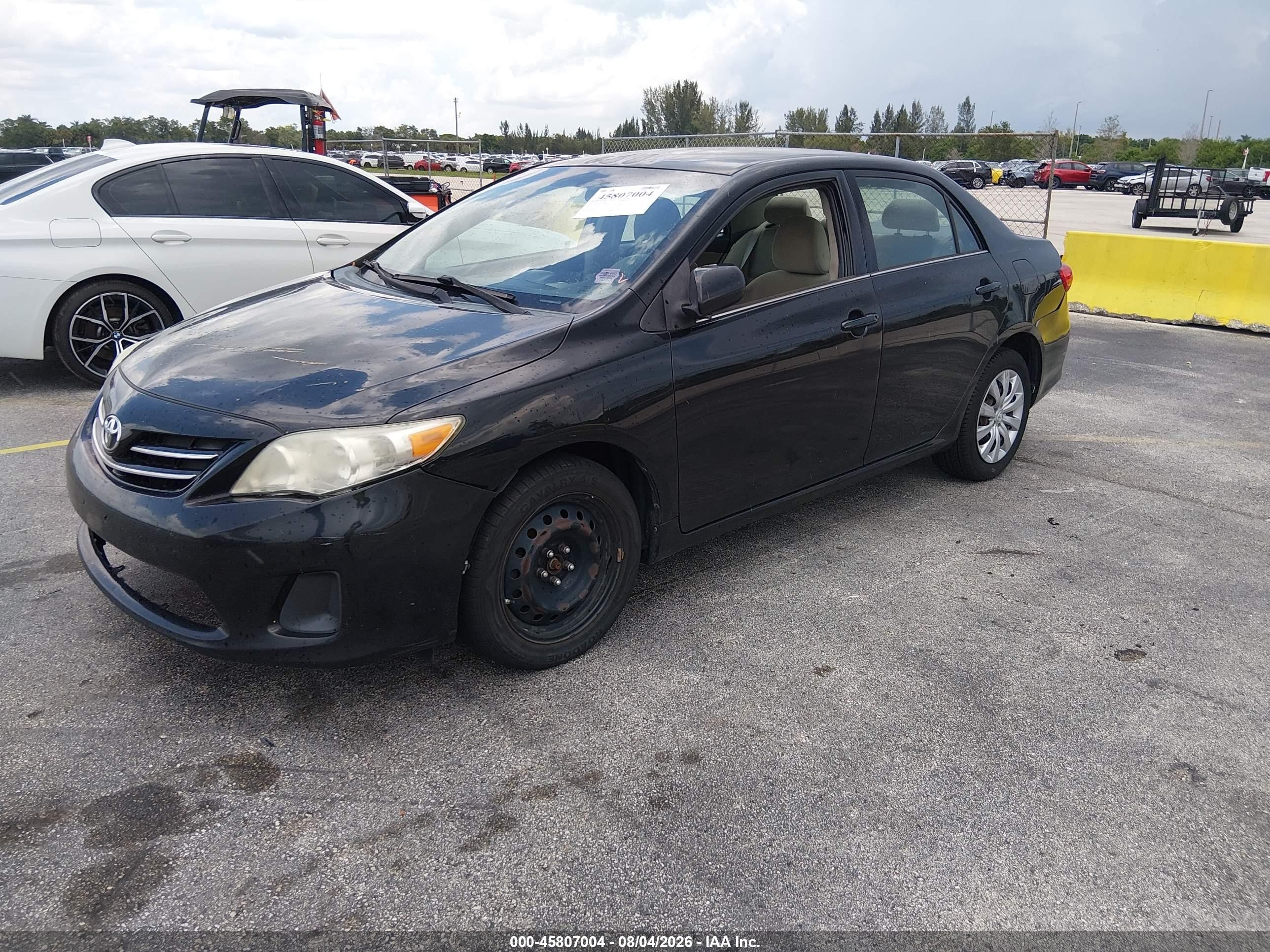 2013 Toyota Corolla Le Black vin: 2T1BU4EE5DC947443