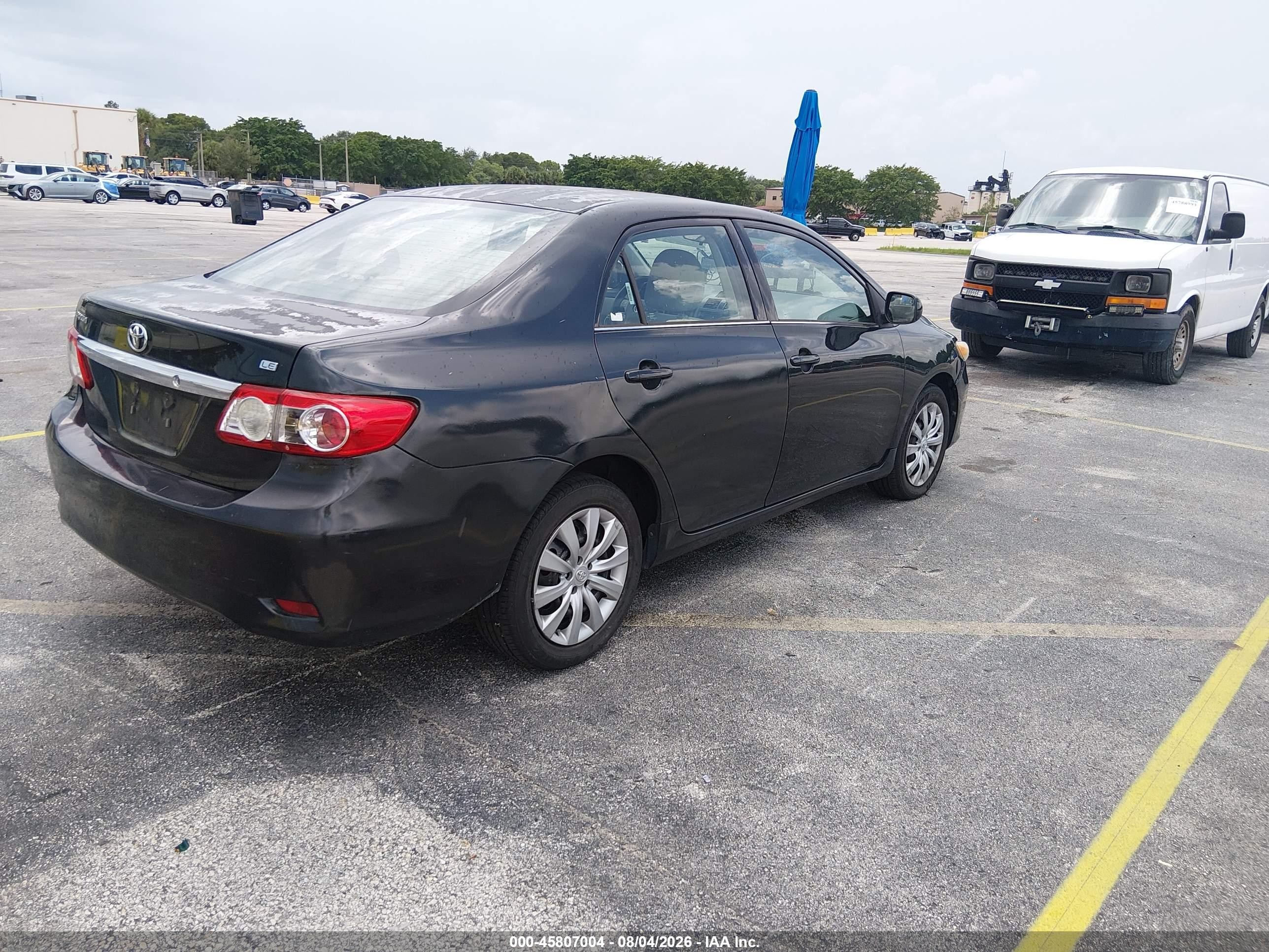 2013 Toyota Corolla Le Black vin: 2T1BU4EE5DC947443