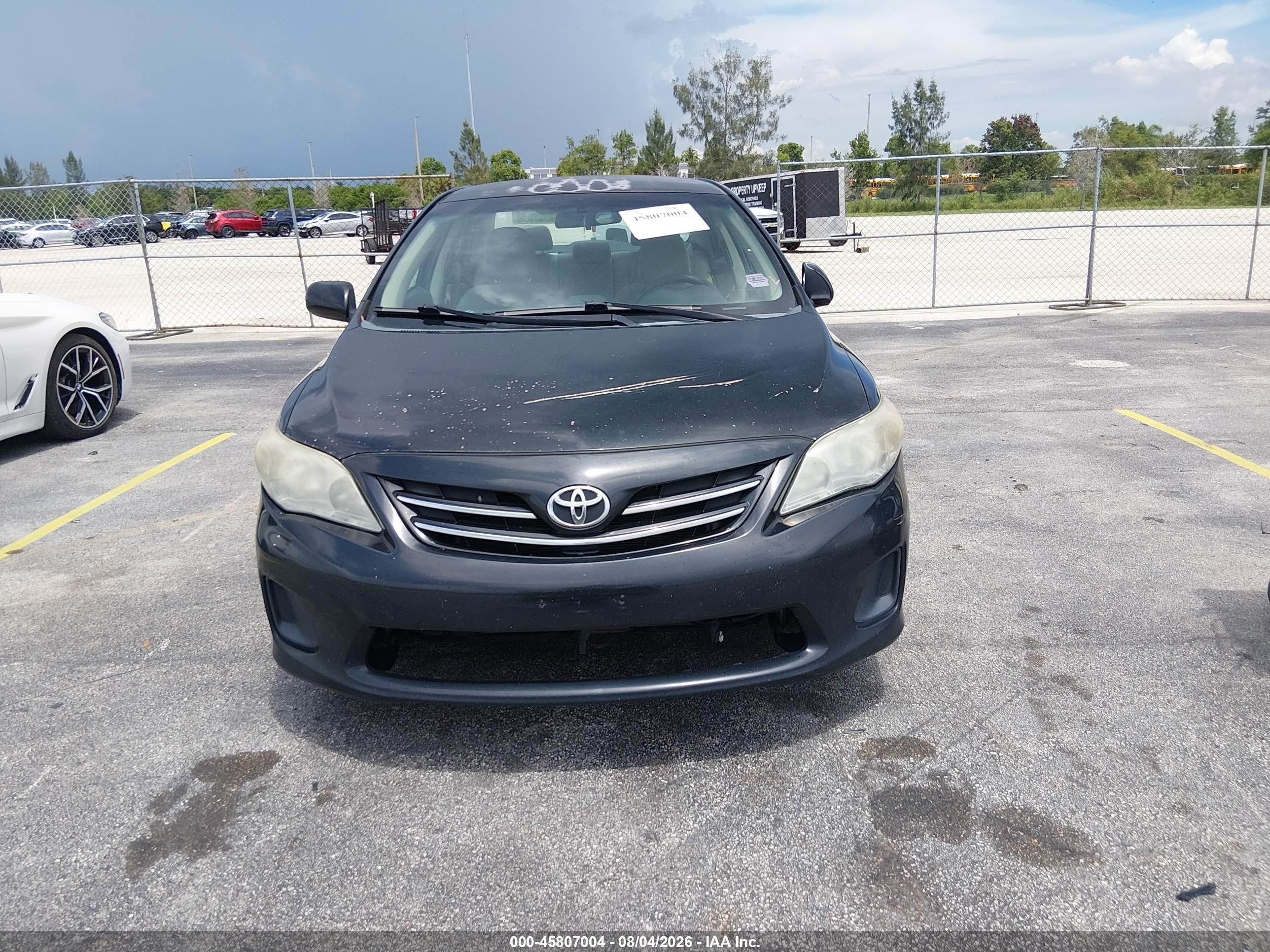 2013 Toyota Corolla Le Black vin: 2T1BU4EE5DC947443