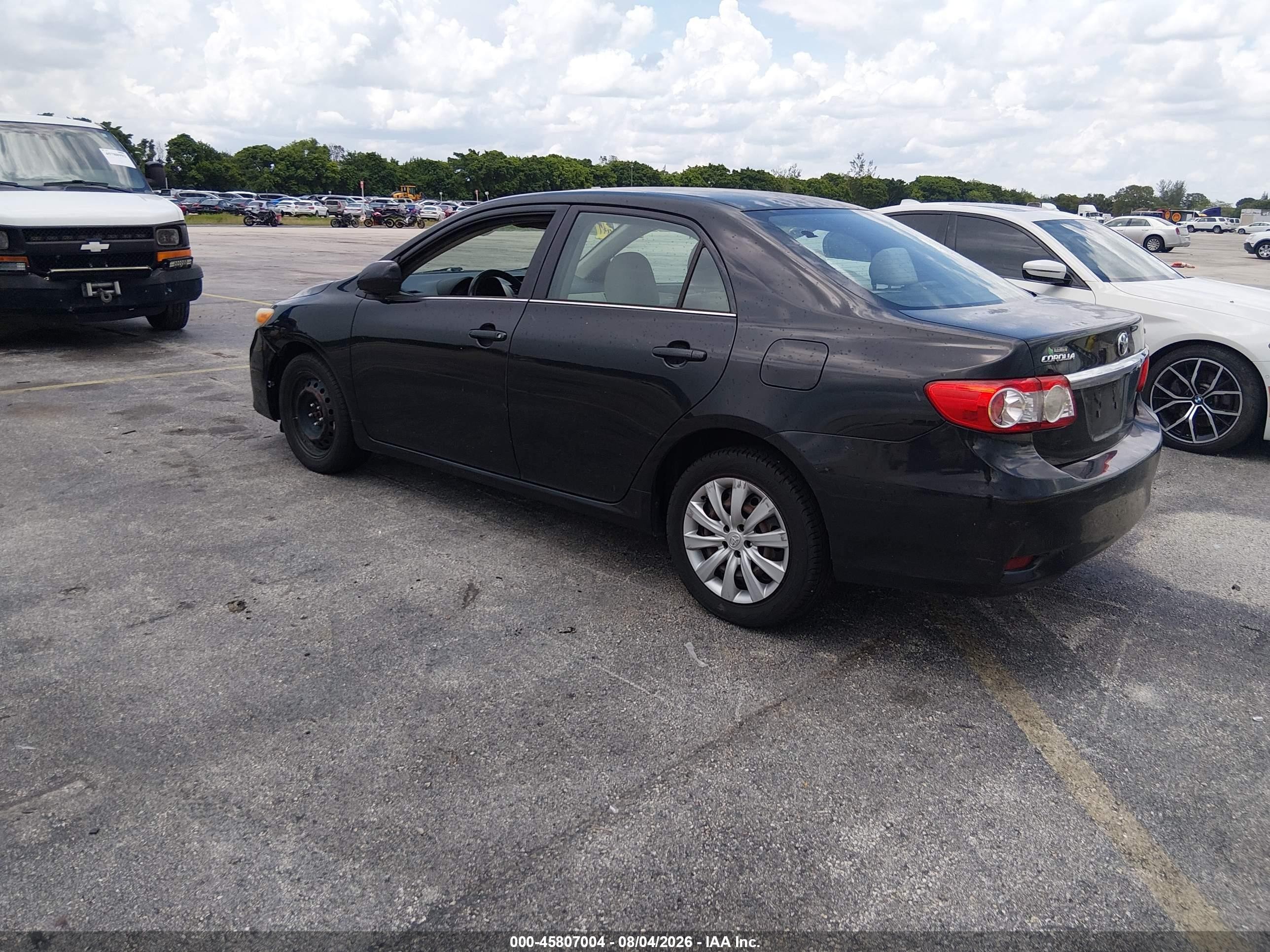 2013 Toyota Corolla Le Black vin: 2T1BU4EE5DC947443