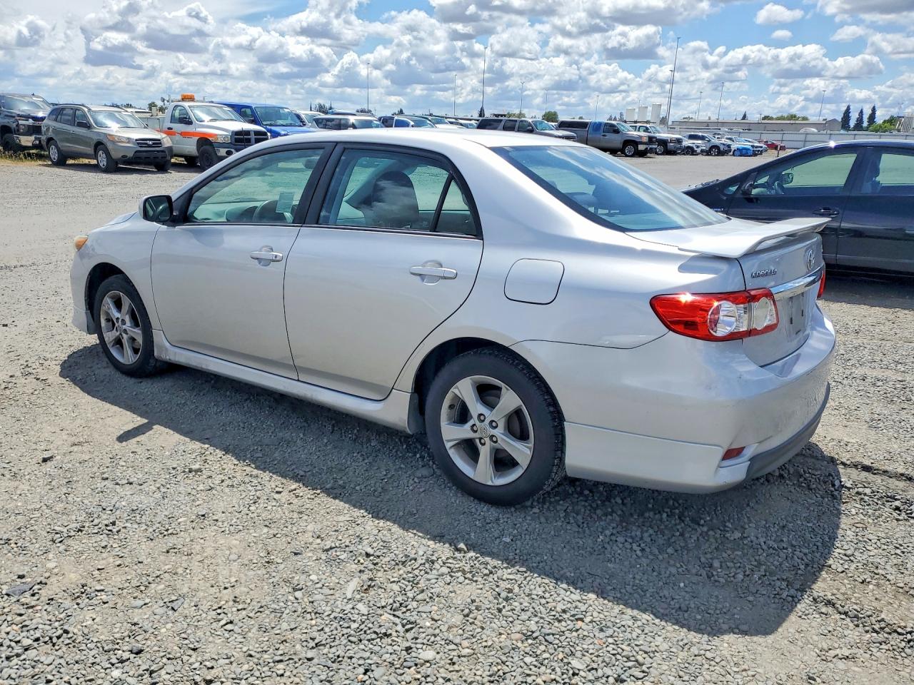 2013 Toyota Corolla S Silver vin: 2T1BU4EE5DC954425