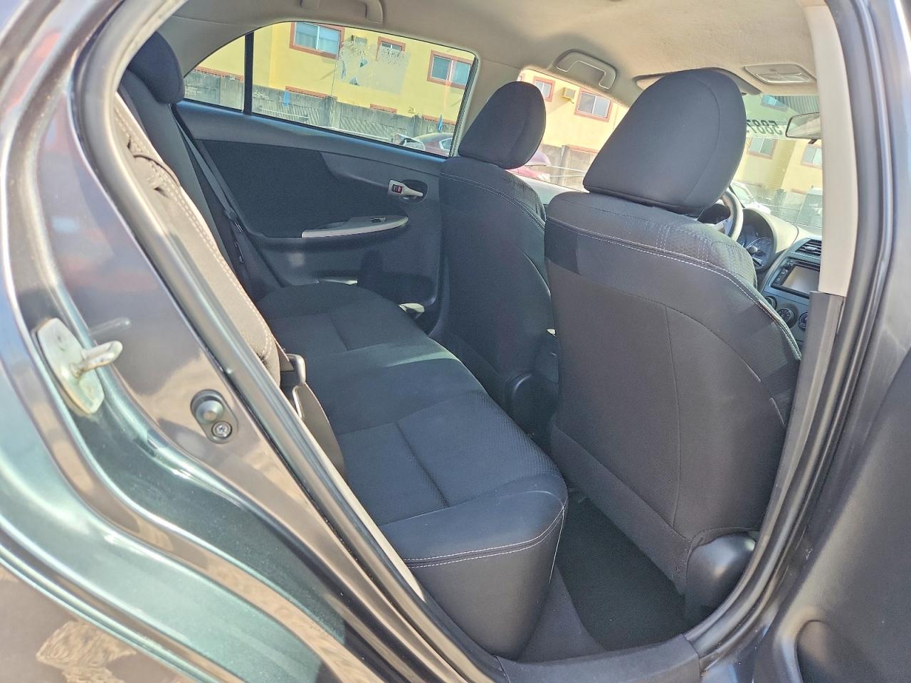 2013 Toyota Corolla S Серый vin: 2T1BU4EE5DC956417