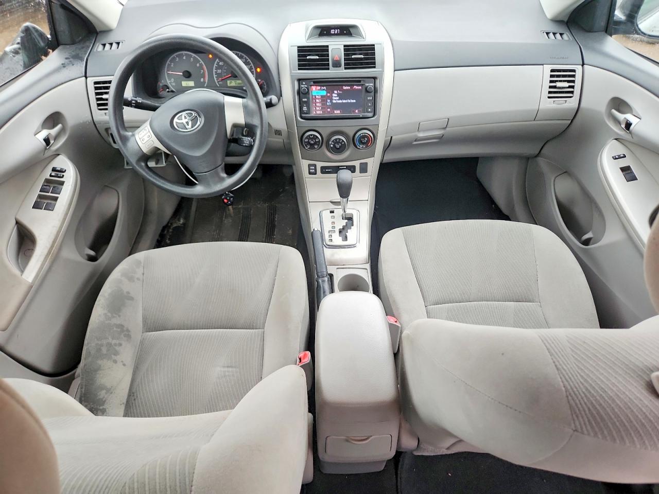 2013 Toyota Corolla Le Silver vin: 2T1BU4EE5DC962881