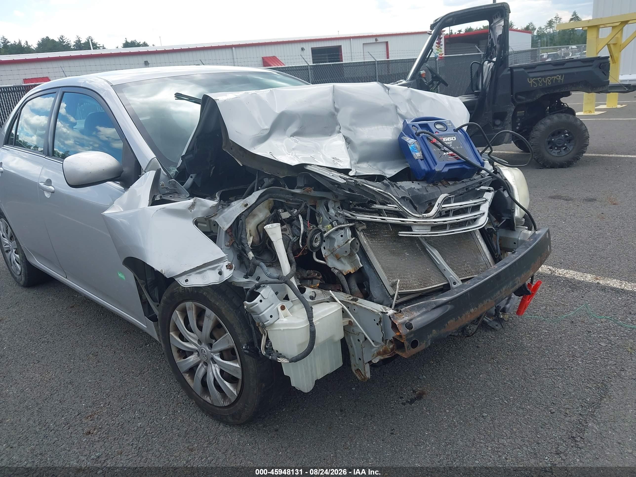 2013 Toyota Corolla Le Silver vin: 2T1BU4EE5DC962959