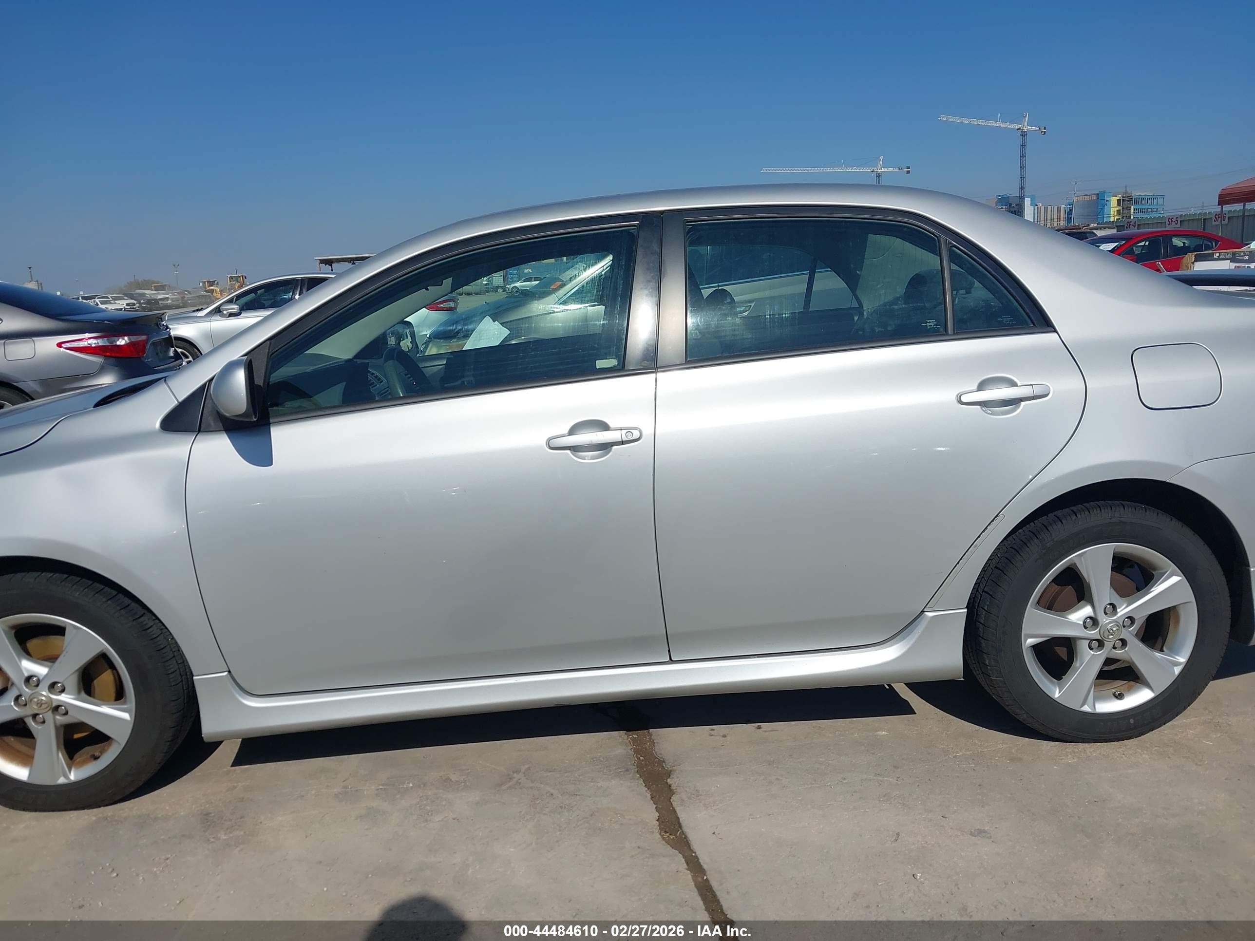 2013 Toyota Corolla S Silver vin: 2T1BU4EE5DC963786