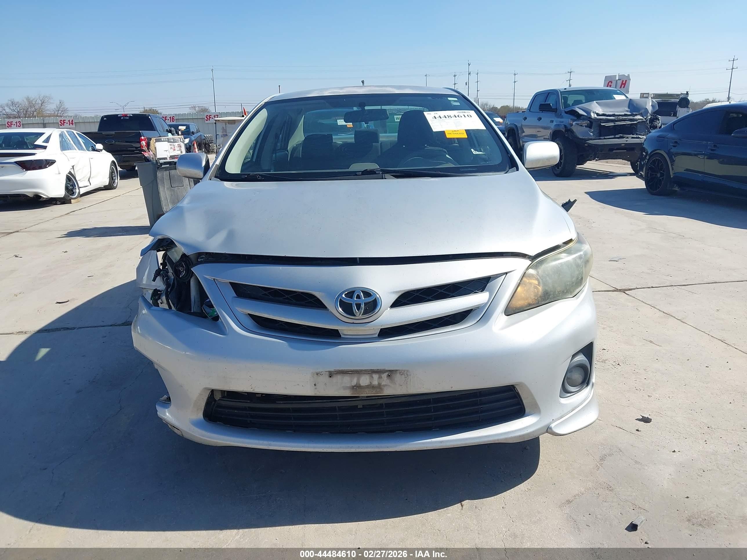 2013 Toyota Corolla S Silver vin: 2T1BU4EE5DC963786