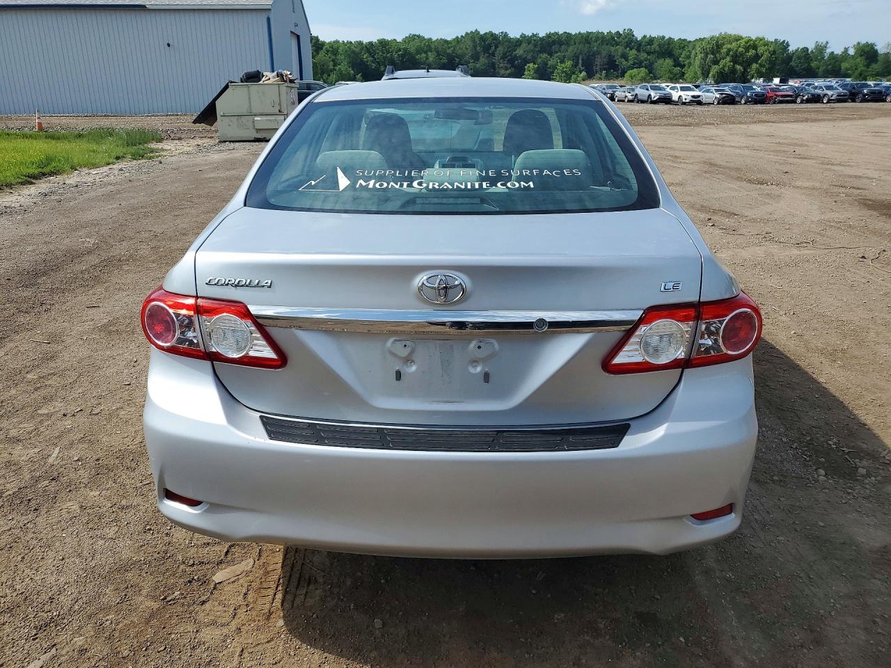 2013 Toyota Corolla Le Silver vin: 2T1BU4EE5DC971340