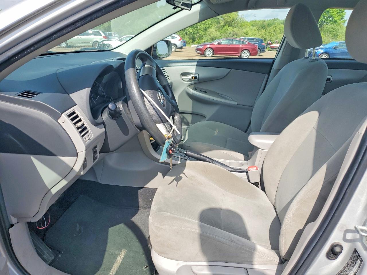 2013 Toyota Corolla Le Silver vin: 2T1BU4EE5DC971340