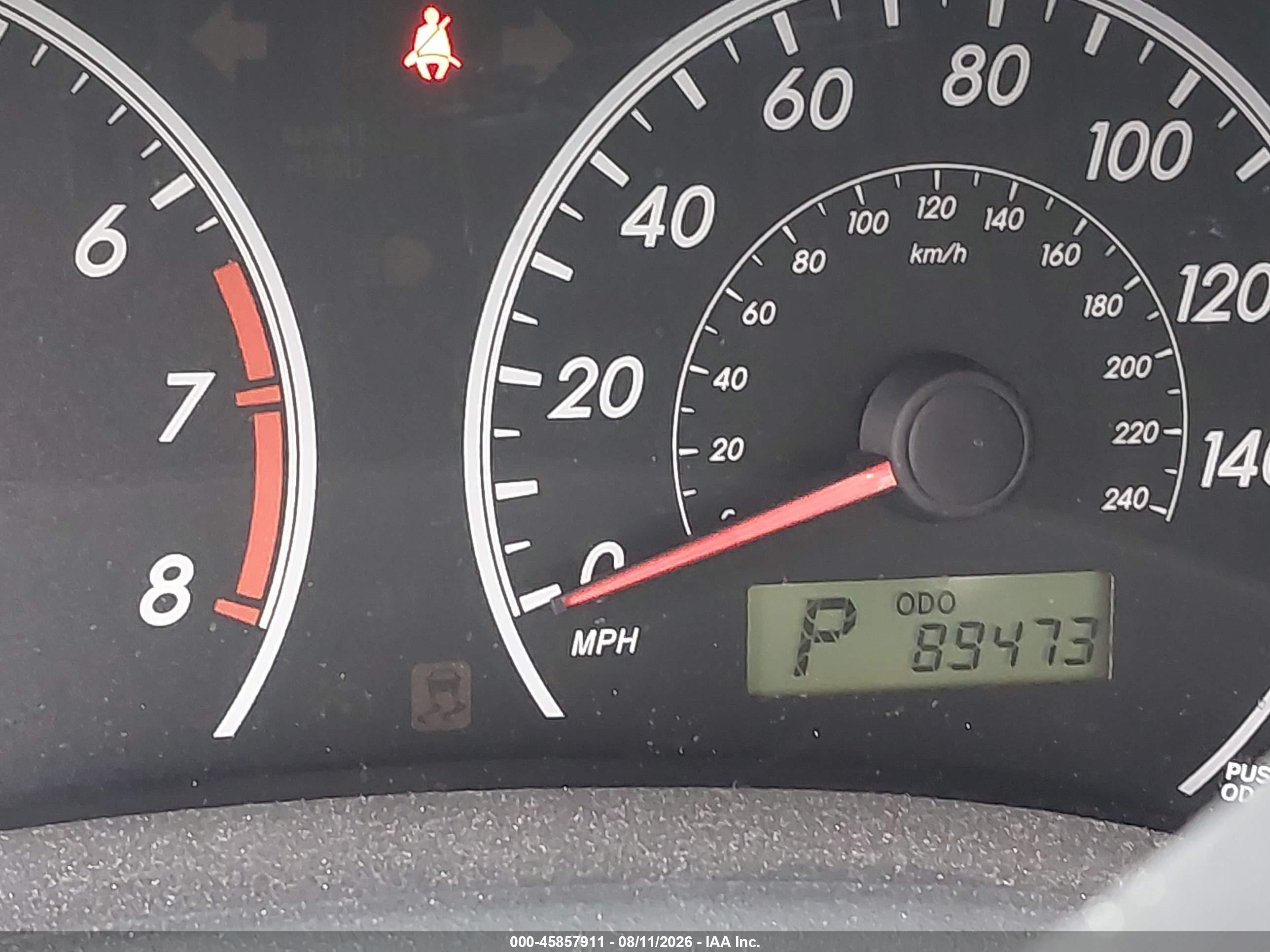 2013 Toyota Corolla Le Red vin: 2T1BU4EE5DC977641