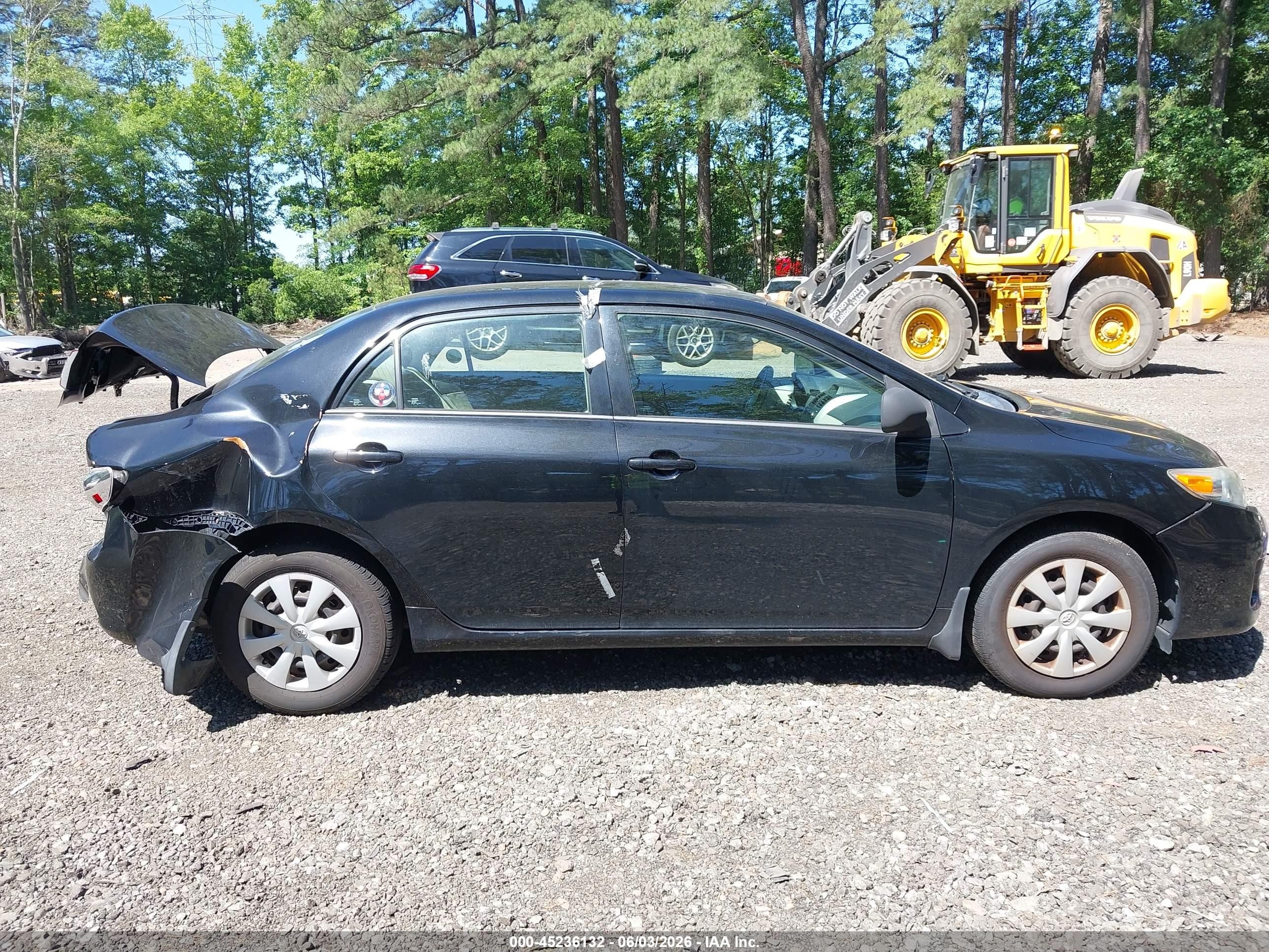 2013 Toyota Corolla L Black vin: 2T1BU4EE5DC998618