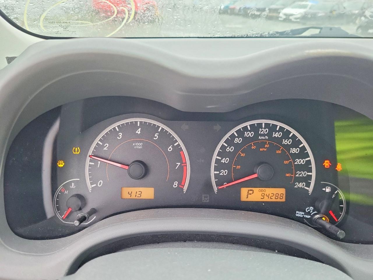 2010 Toyota Corolla Base Silver vin: 2T1BU4EE6AC203376