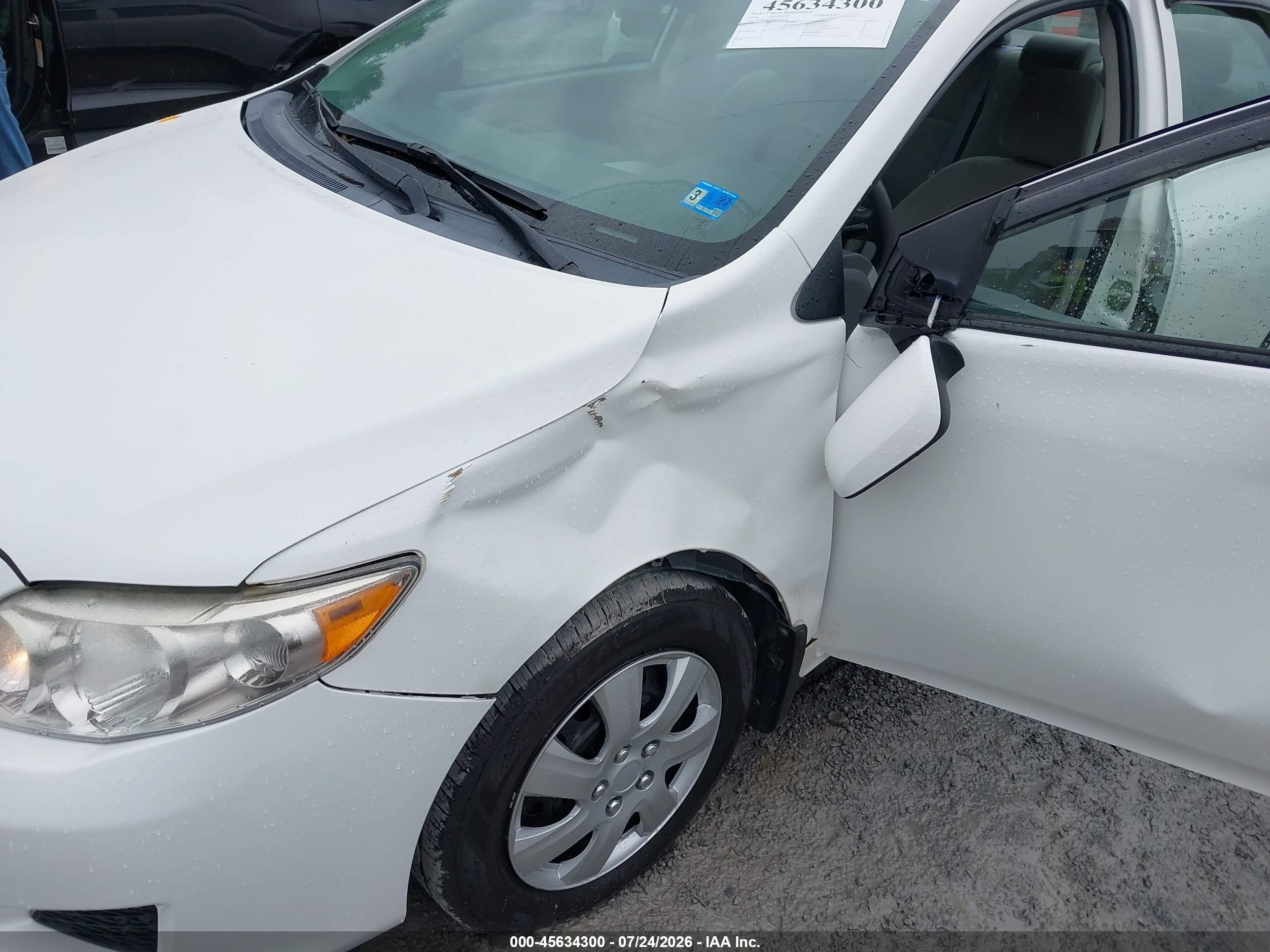 2010 Toyota Corolla Le Белый vin: 2T1BU4EE6AC243859