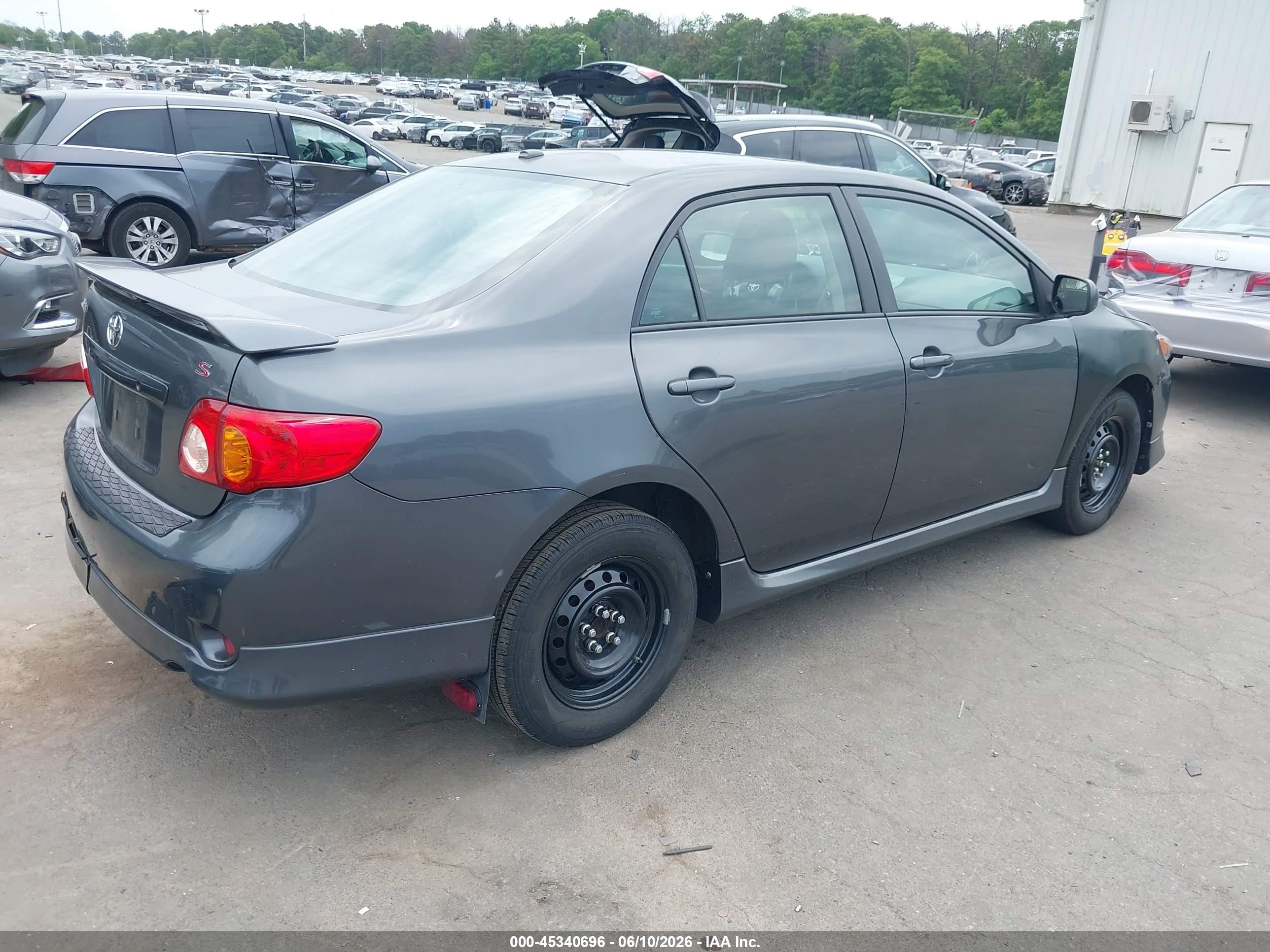 2010 Toyota Corolla S Gray vin: 2T1BU4EE6AC245210