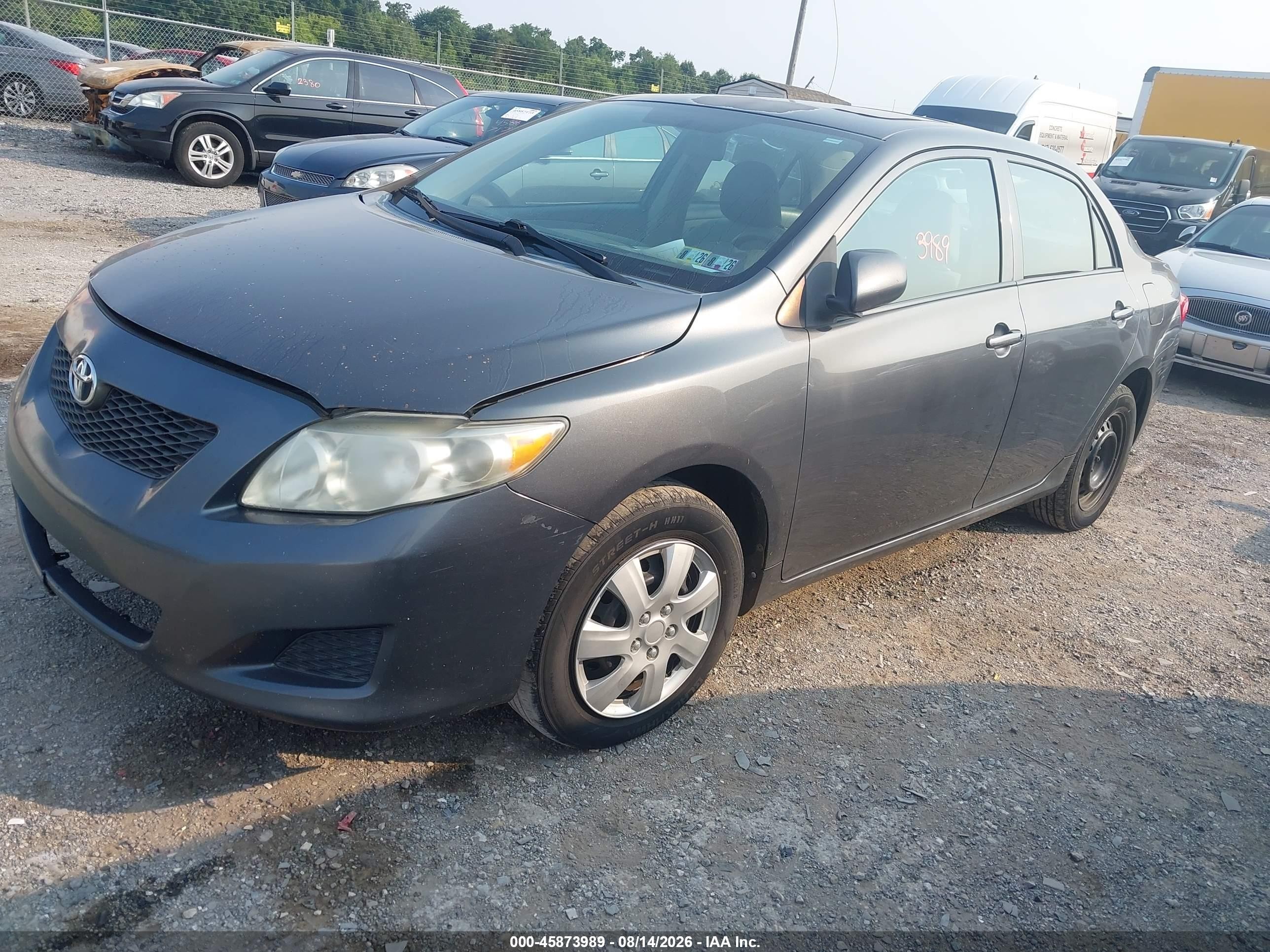 2010 Toyota Corolla Le Gray vin: 2T1BU4EE6AC257390
